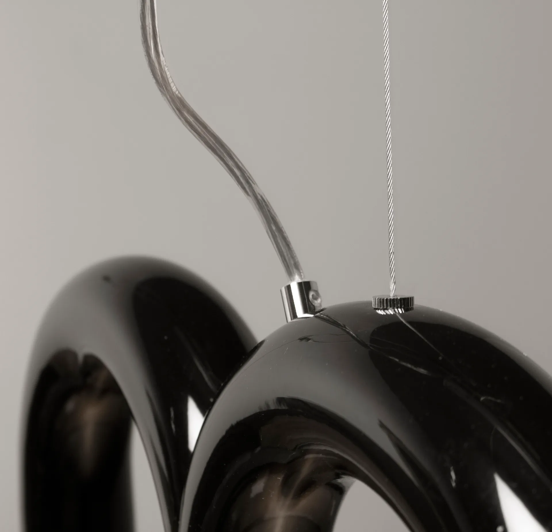 Arch 펜던트 125.6 cm, Black Oblure | 오블러