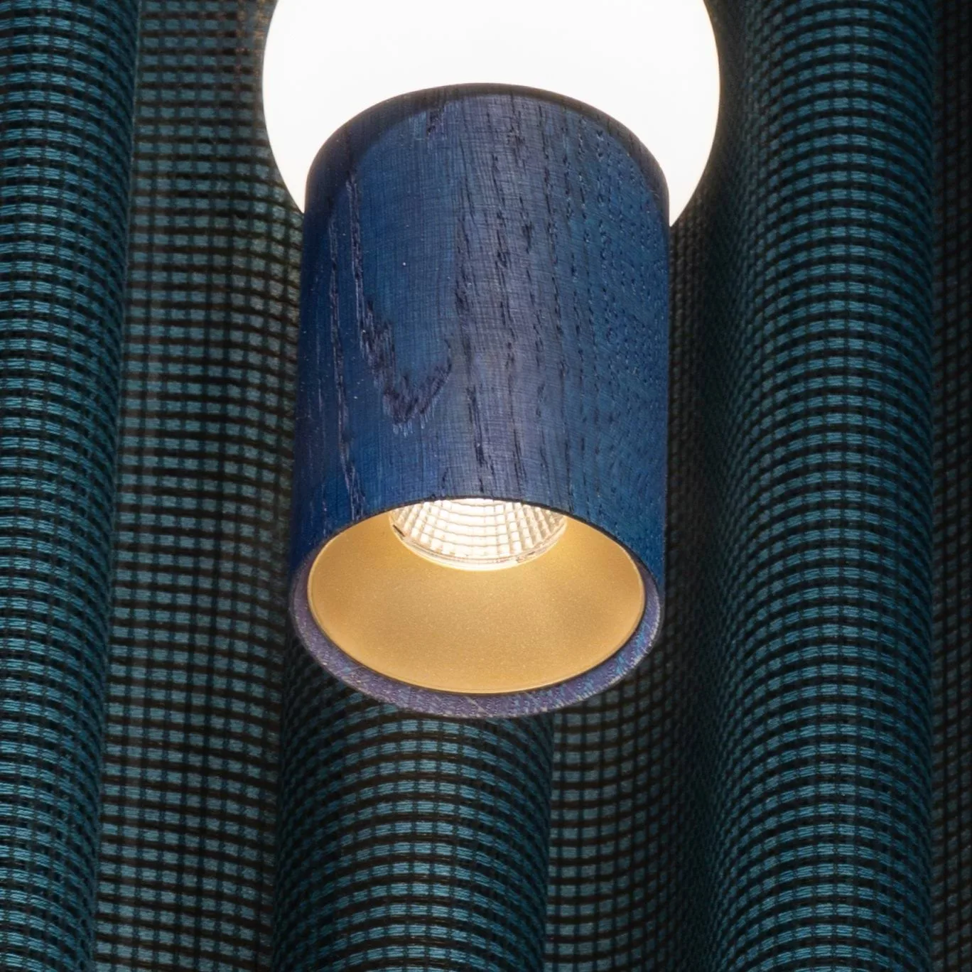 Lightbone 펜던트 조명, Small 24 cm, blue oak Oblure | 오블러