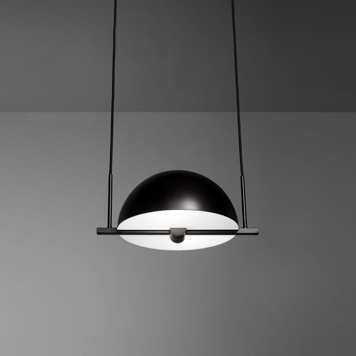 Trapeze 펜던트 조명 Ø28.1 cm, Black Oblure | 오블러