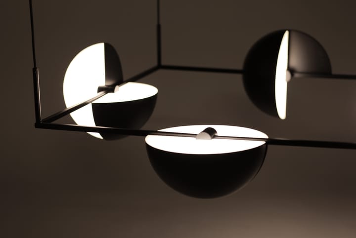 Trapeze quartet 펜던트 113.5x113.5 cm, Black Oblure | 오블러