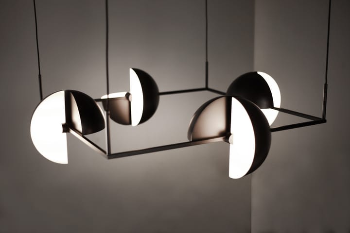 Trapeze quartet 펜던트 113.5x113.5 cm, Black Oblure | 오블러