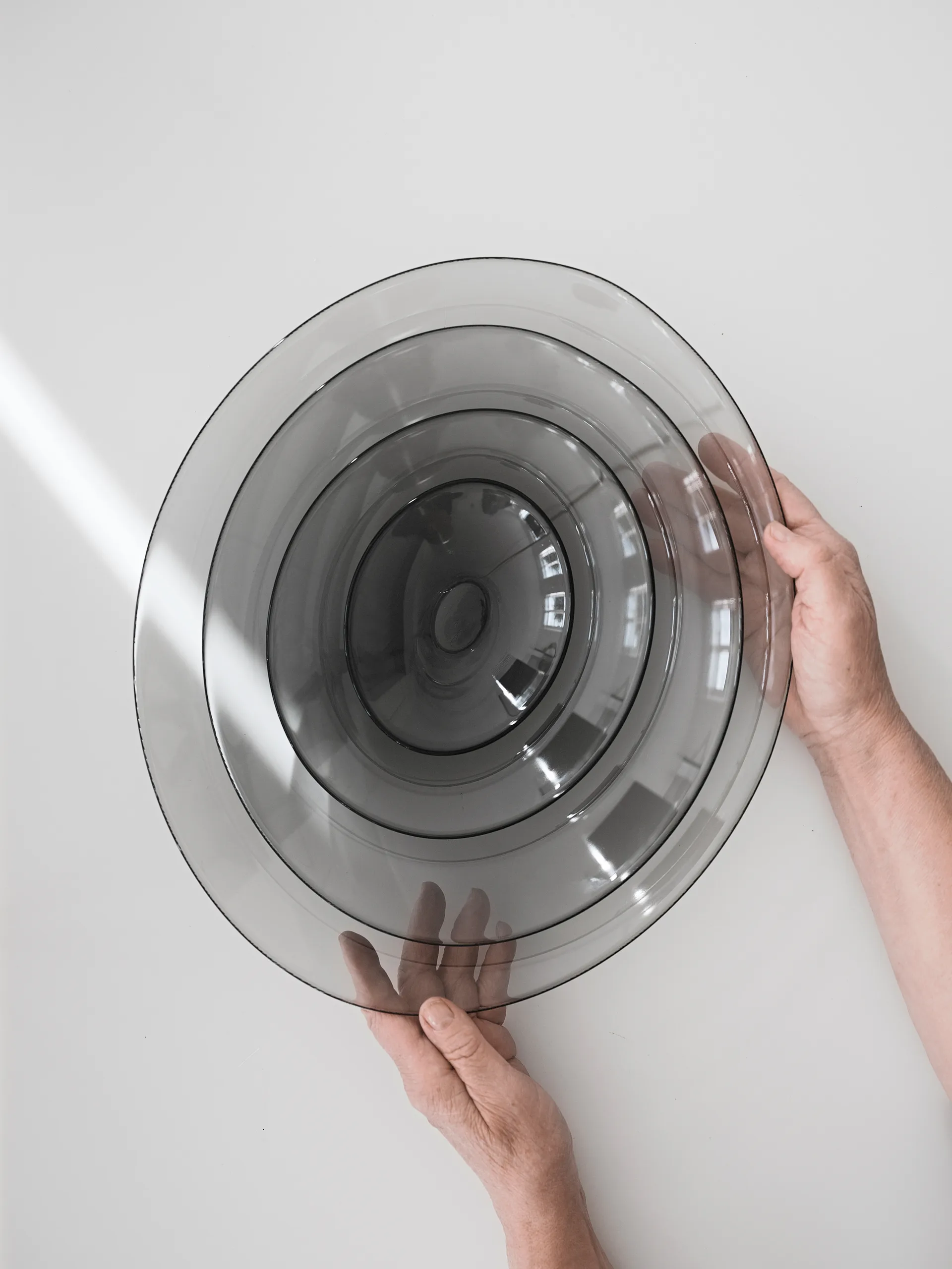 폰드 소서 29 cm, grey Orrefors | 오레포스