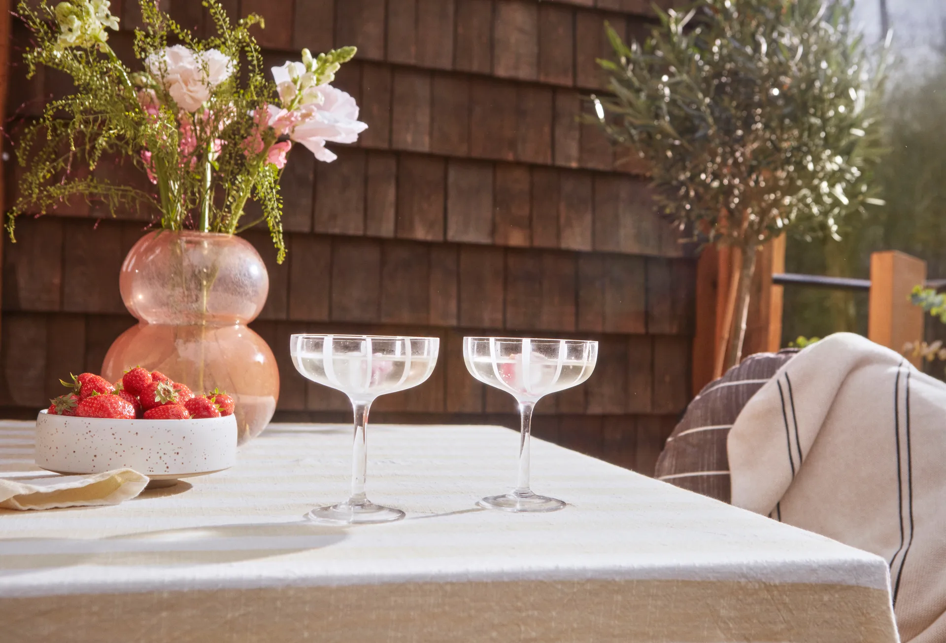 미주 쿠페 샴페인 글라스 2개 세트, Clear OYOY | 오이오이