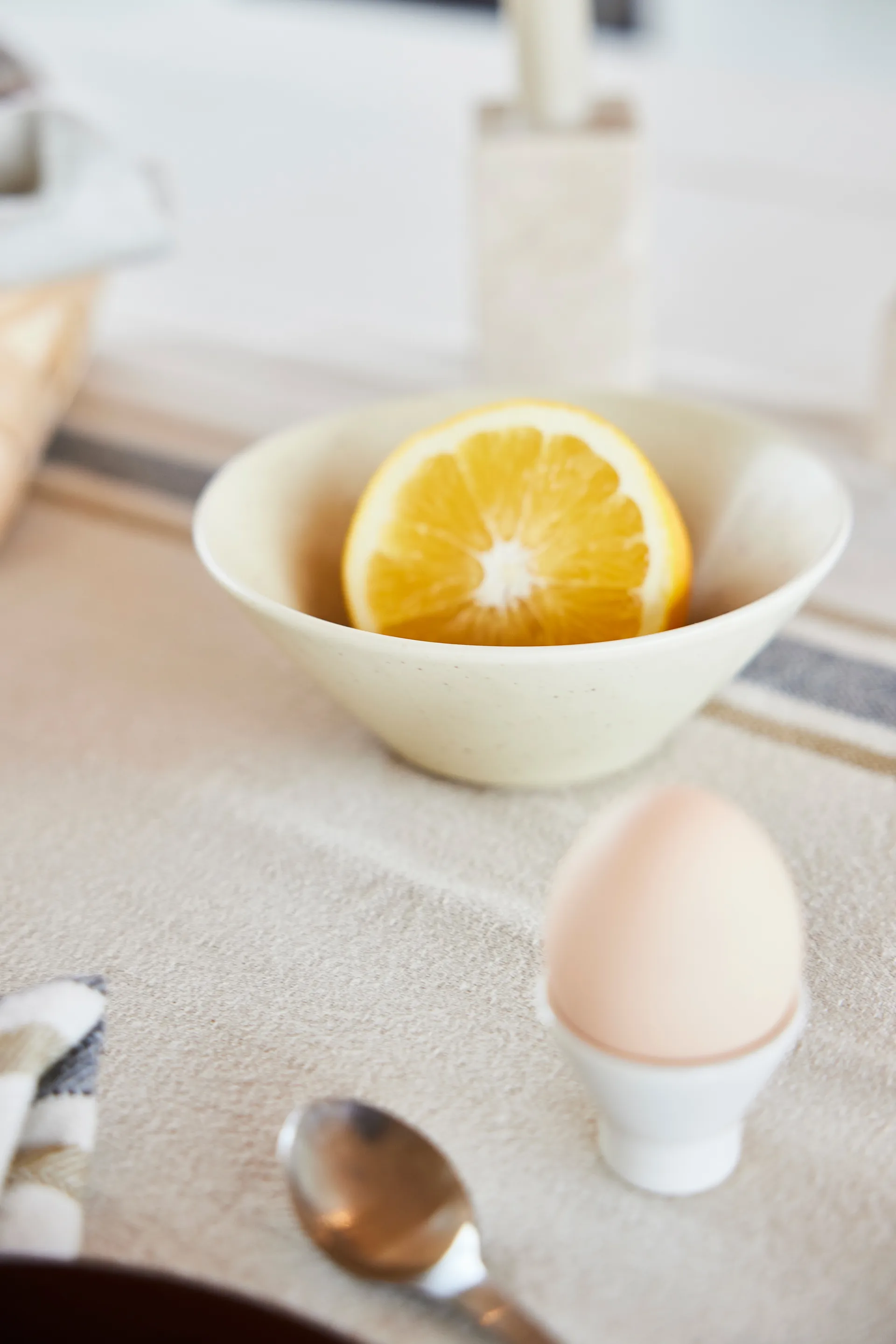 유카 에그 컵 2개 세트, Off-white OYOY | 오이오이