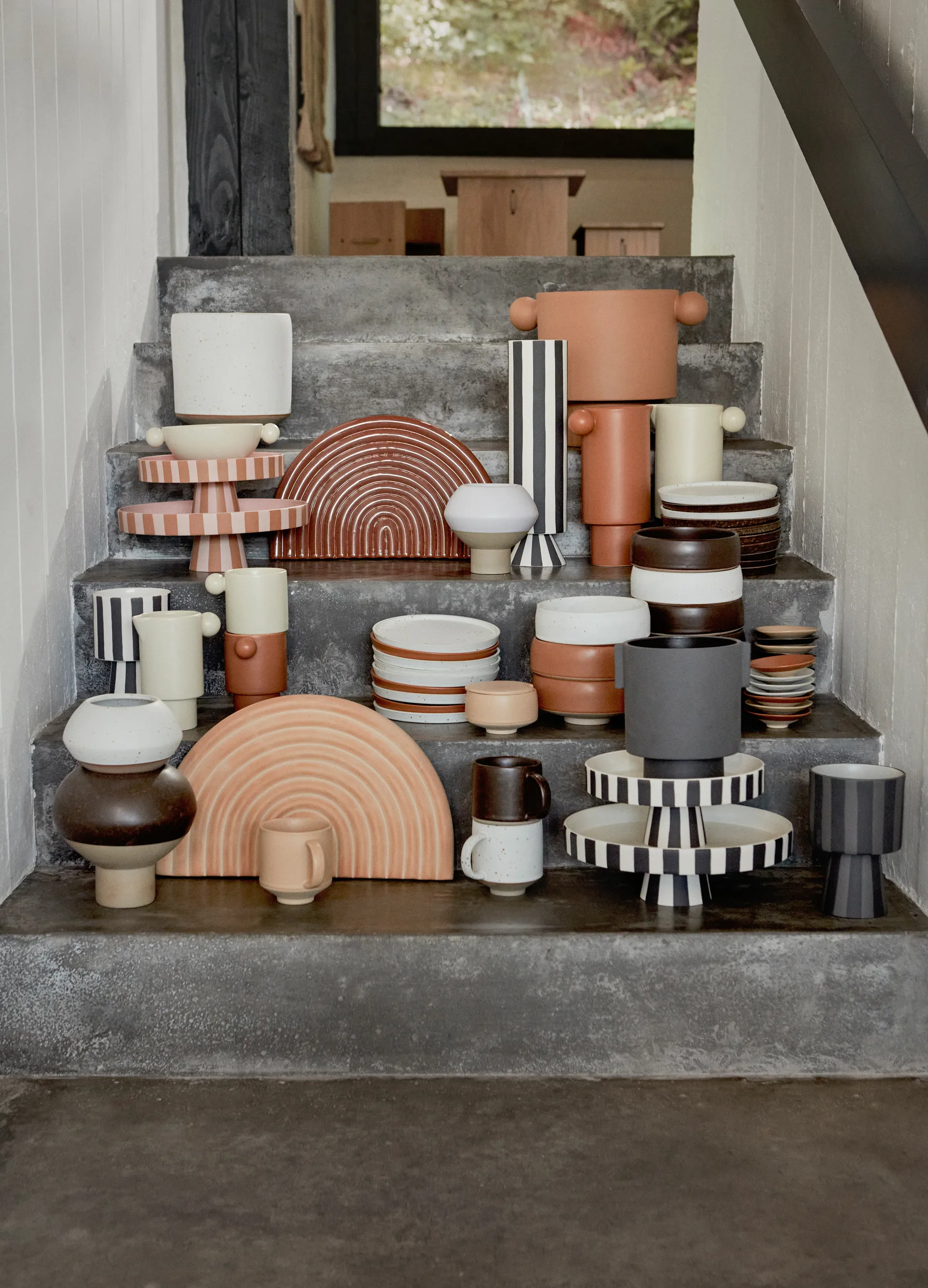 토푸 서빙 플레이트 라지 Ø27 cm, Caramel-rose OYOY | 오이오이