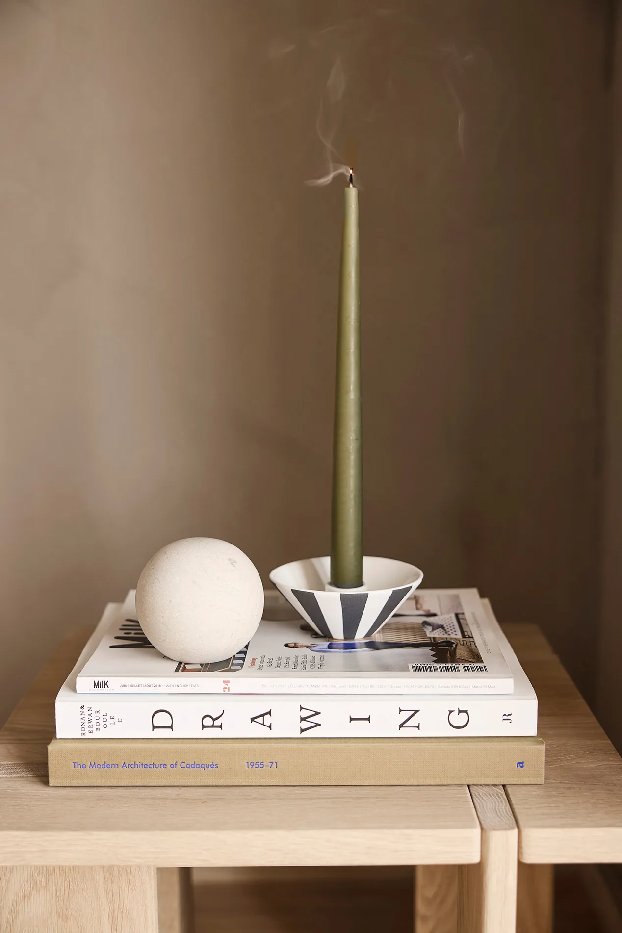 토푸 캔들스틱 로우 4 cm, White-black OYOY | 오이오이