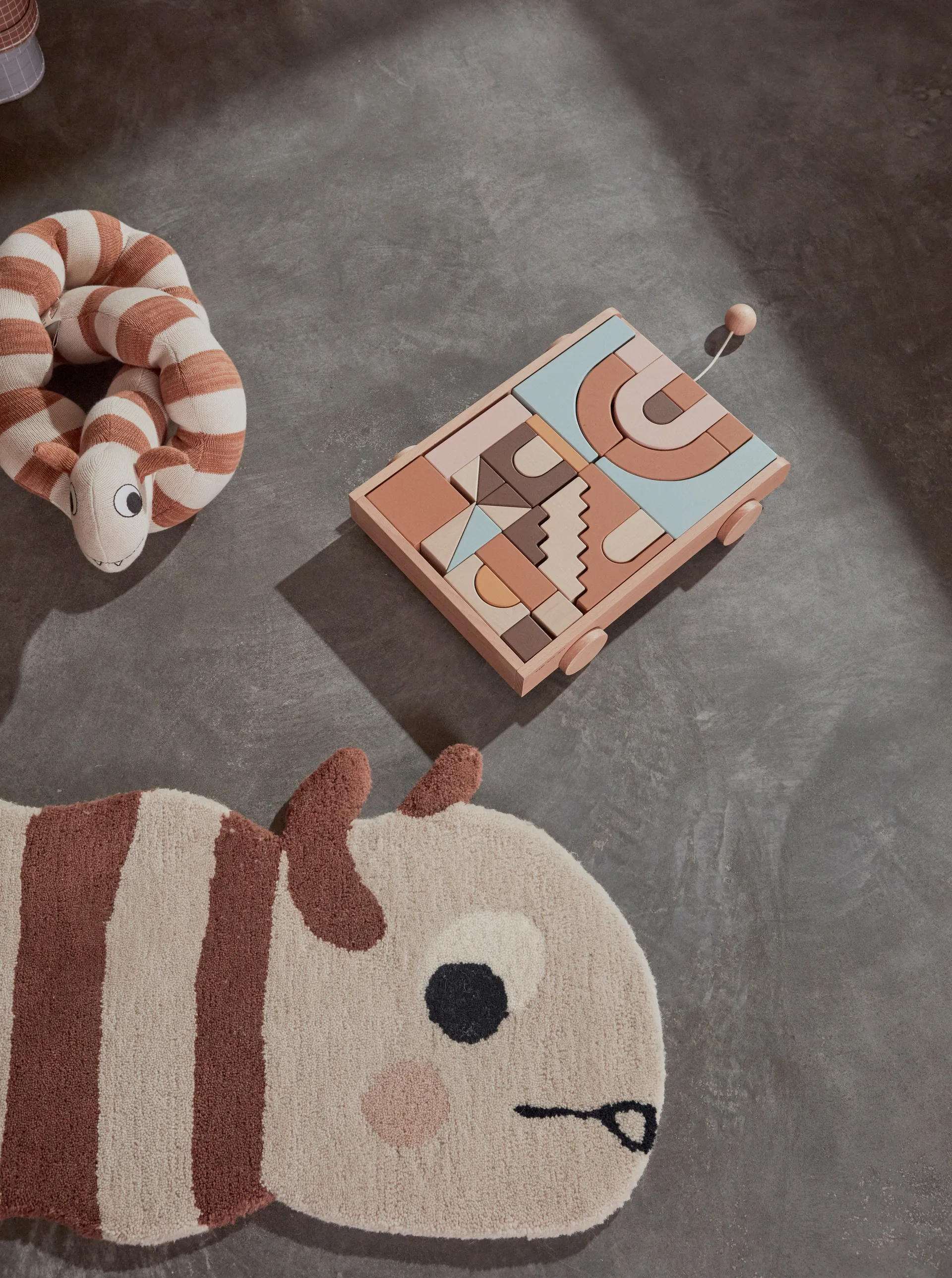 레오 라르바 러그 40x180 cm, Caramel-off white OYOY | 오이오이