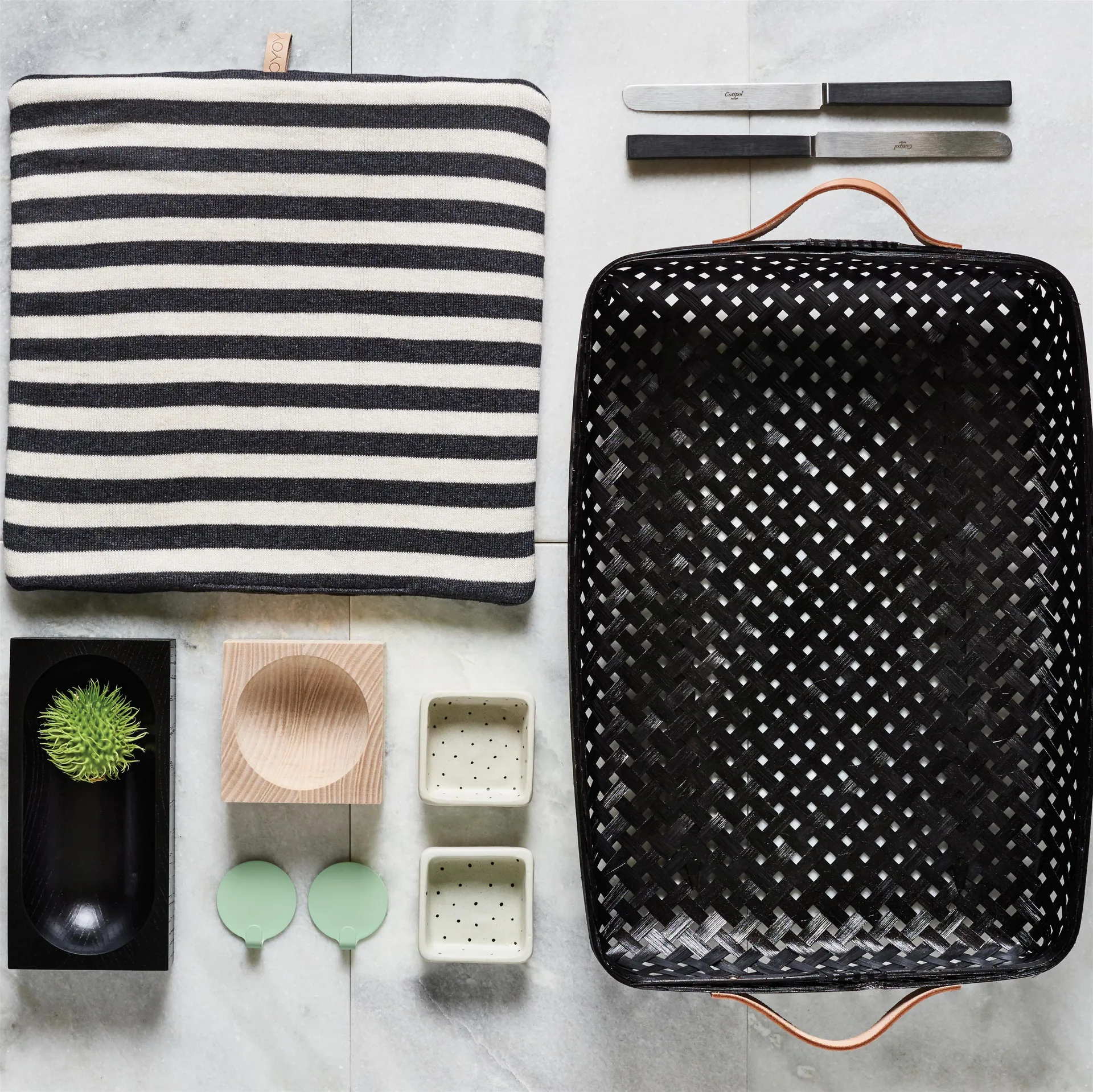 스포르타 브레드 바스켓 42x28 cm, black OYOY | 오이오이