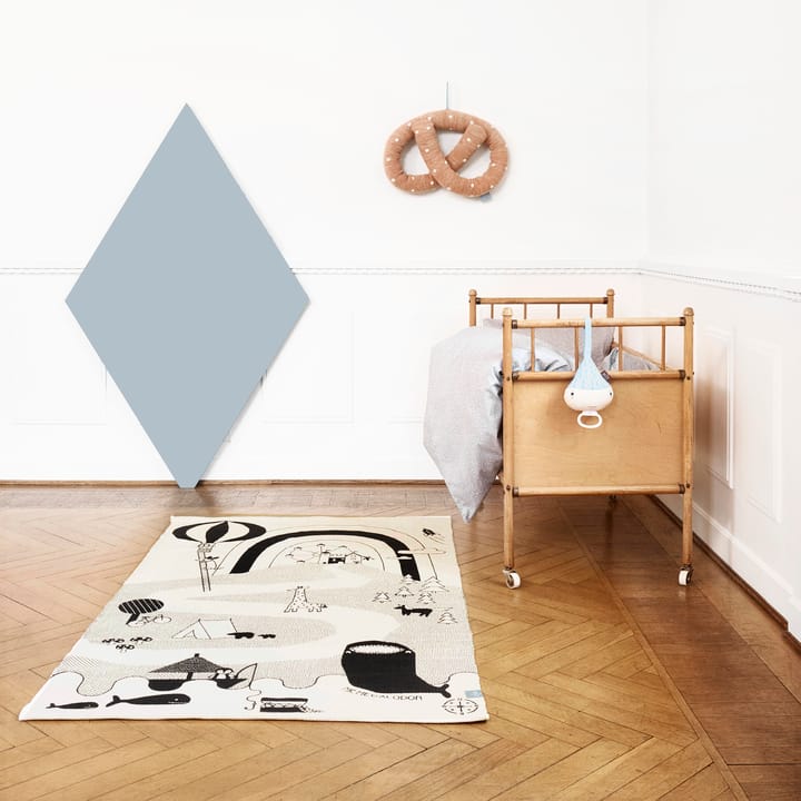 Mr. Megalodon 어드벤쳐 러그 90x150 cm, Off-white-black OYOY | 오이오이