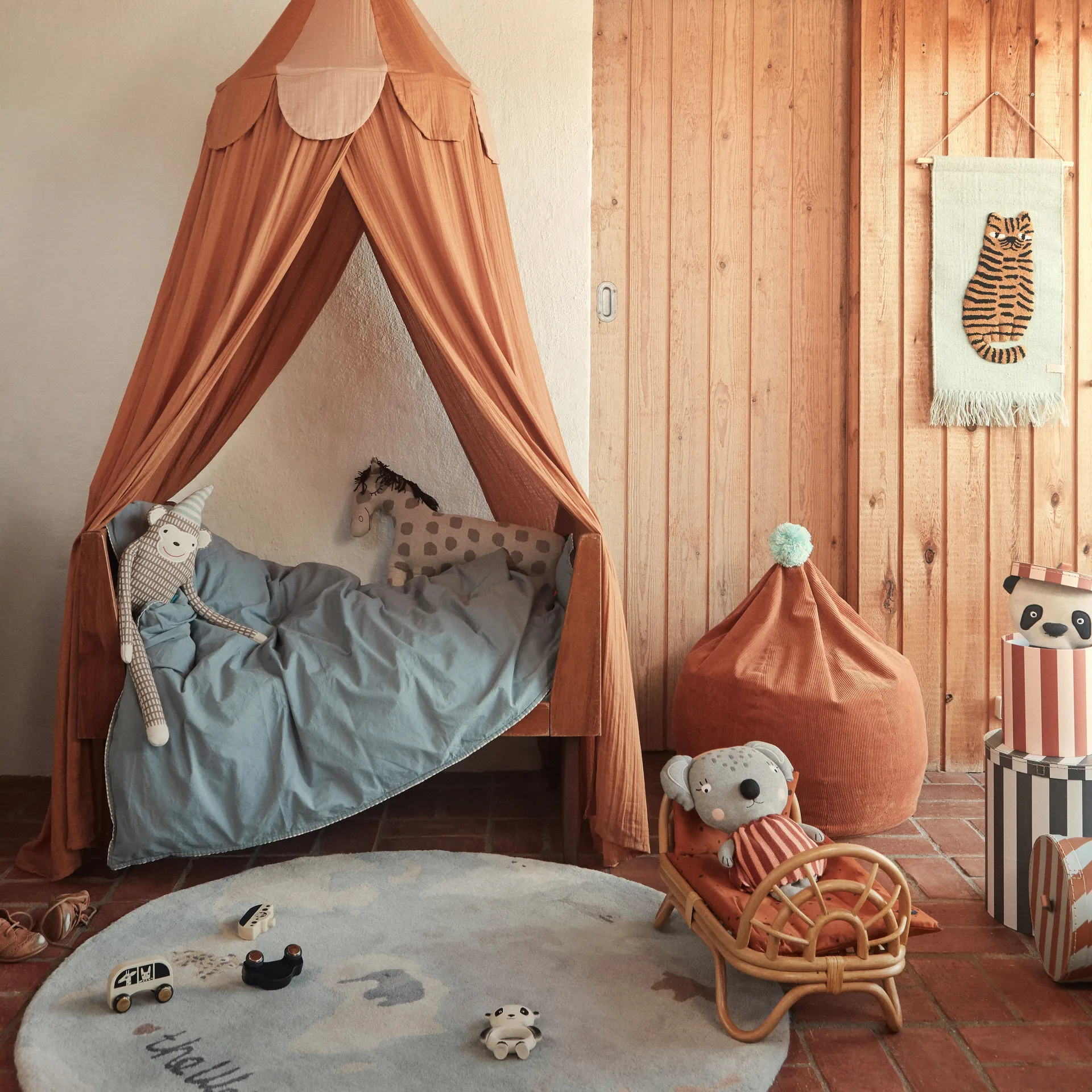 Tiger 벽 소품 32x70 cm, green OYOY | 오이오이