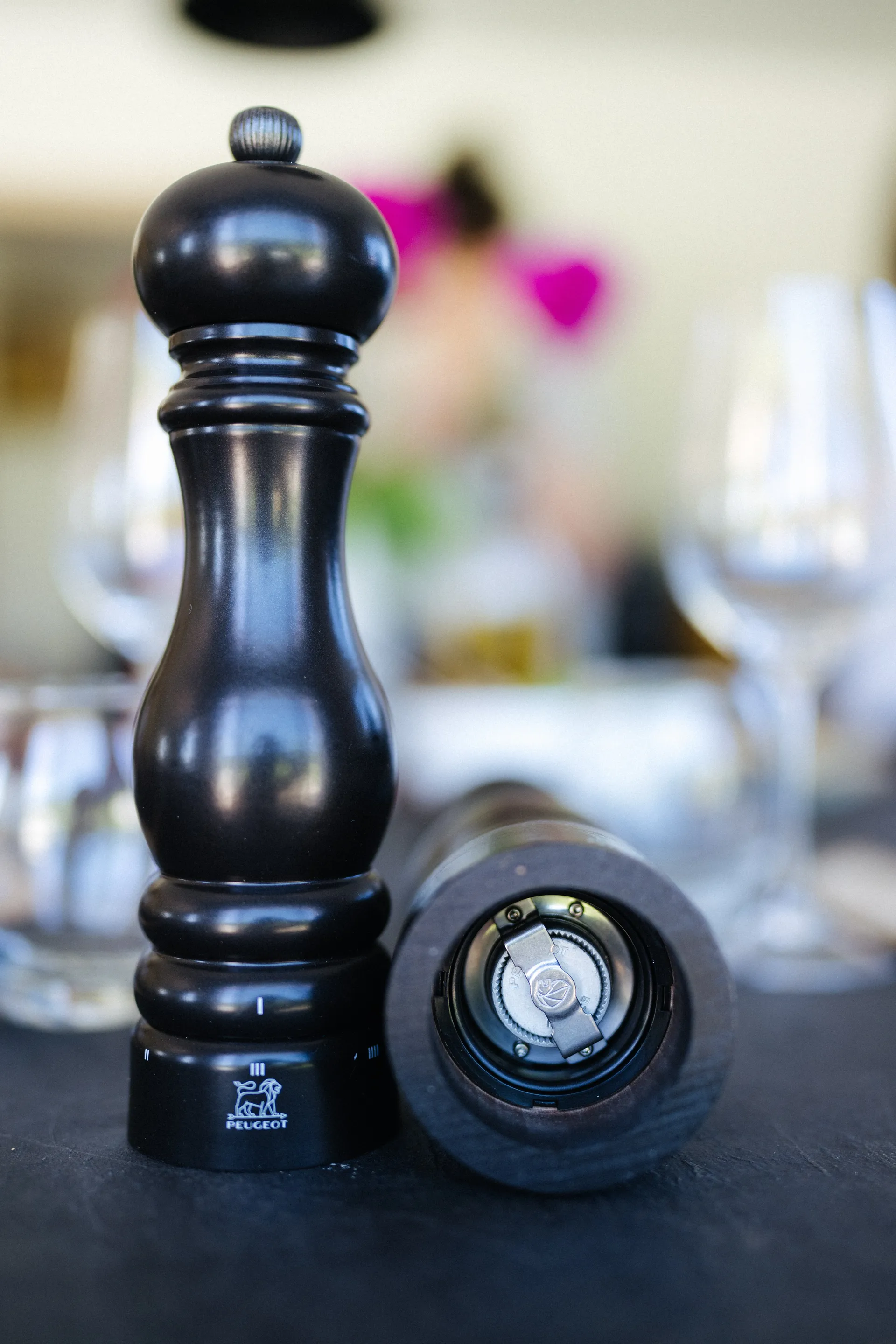 Paris u'Select 솔트 밀 12 cm, Satin black Peugeot | 푸조