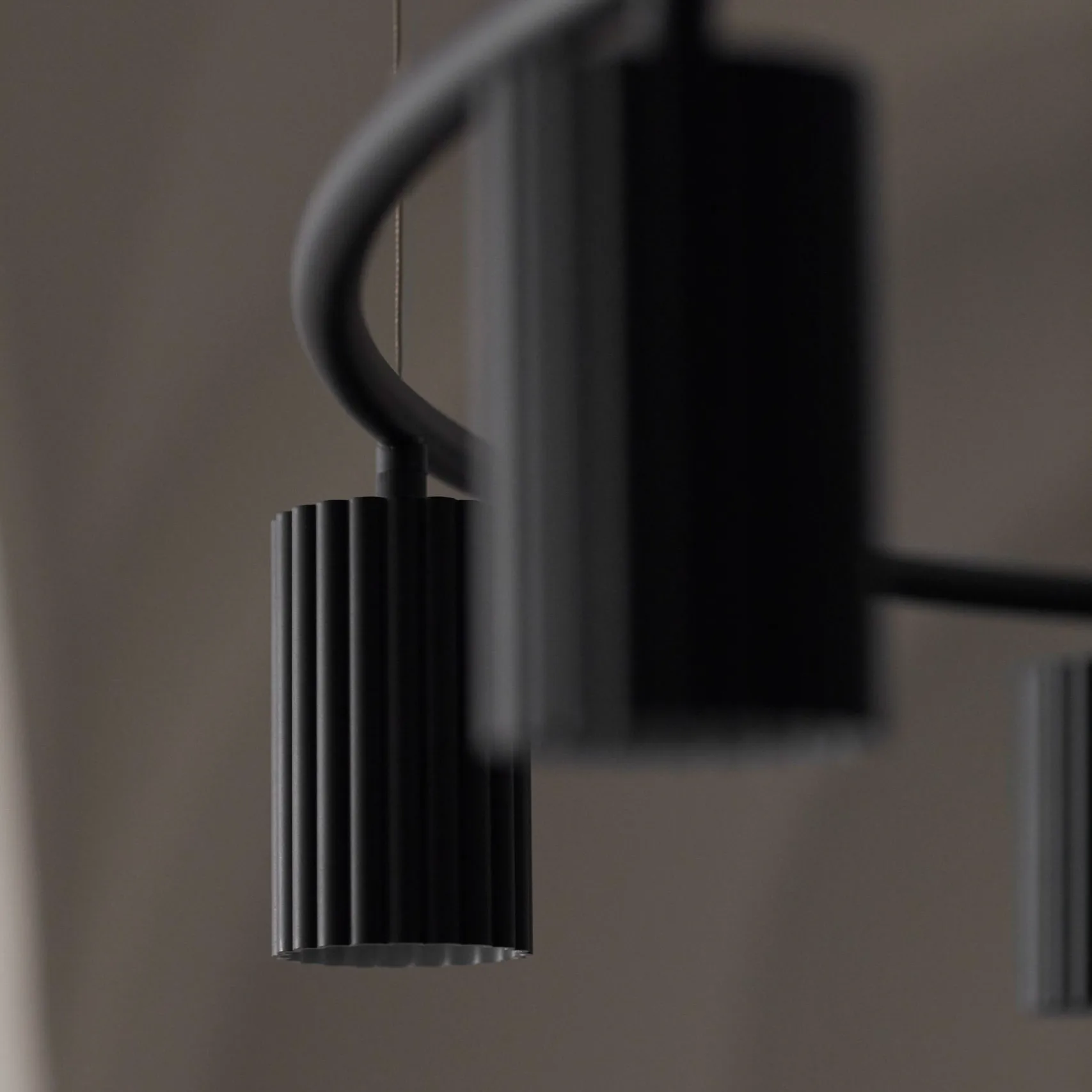 돈나 써클 100 펜던트조명, Black ink Pholc | 폴크