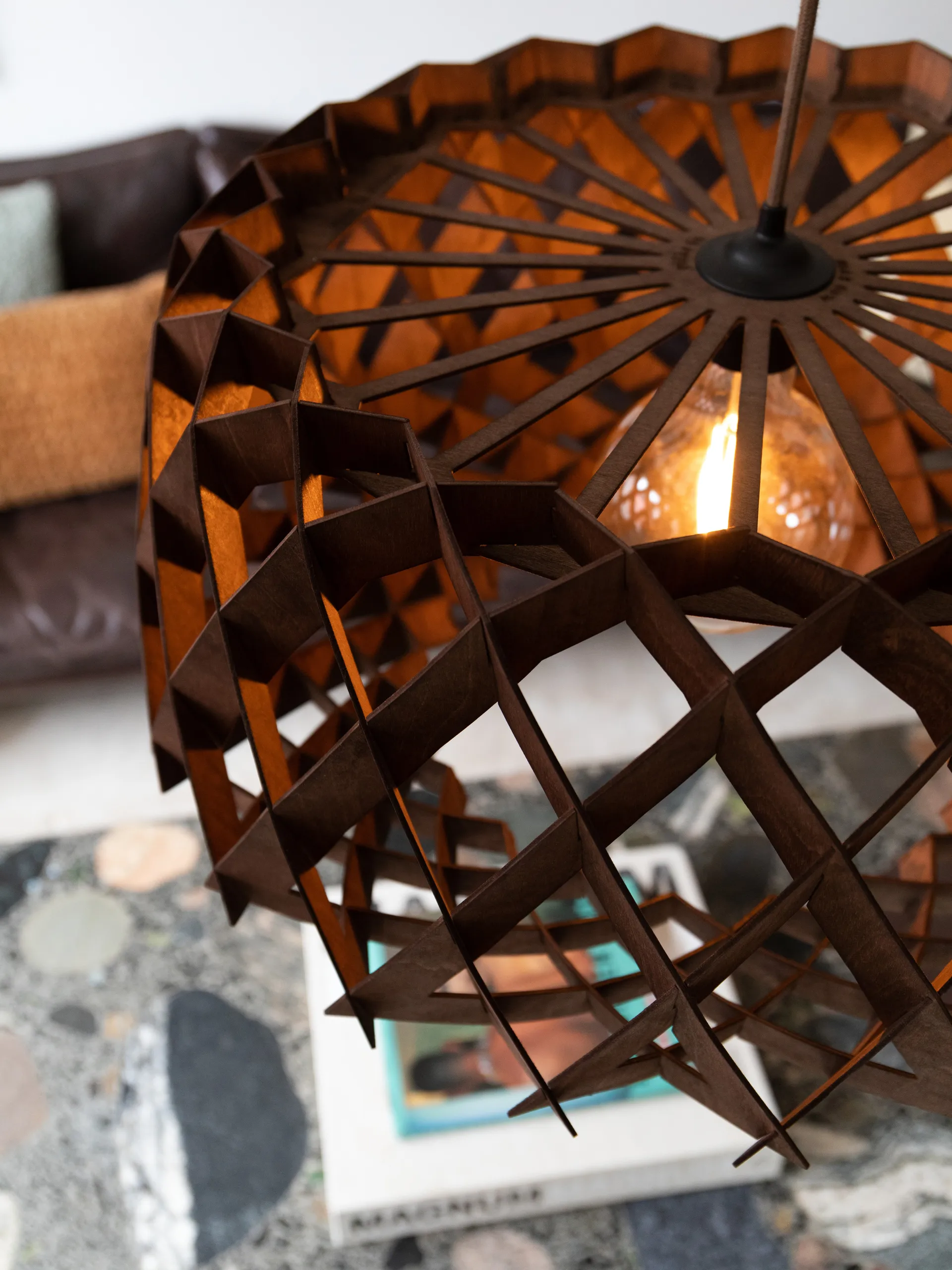 시그니처 펜던트 조명 Ø60 cm, Brown Pilke | 필케