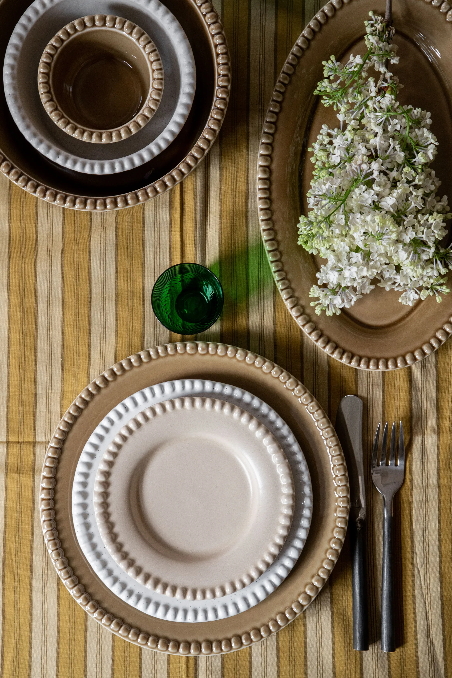 다리아 서빙 플레이트 35 cm 스톤웨어, Umbra PotteryJo | 포터리조