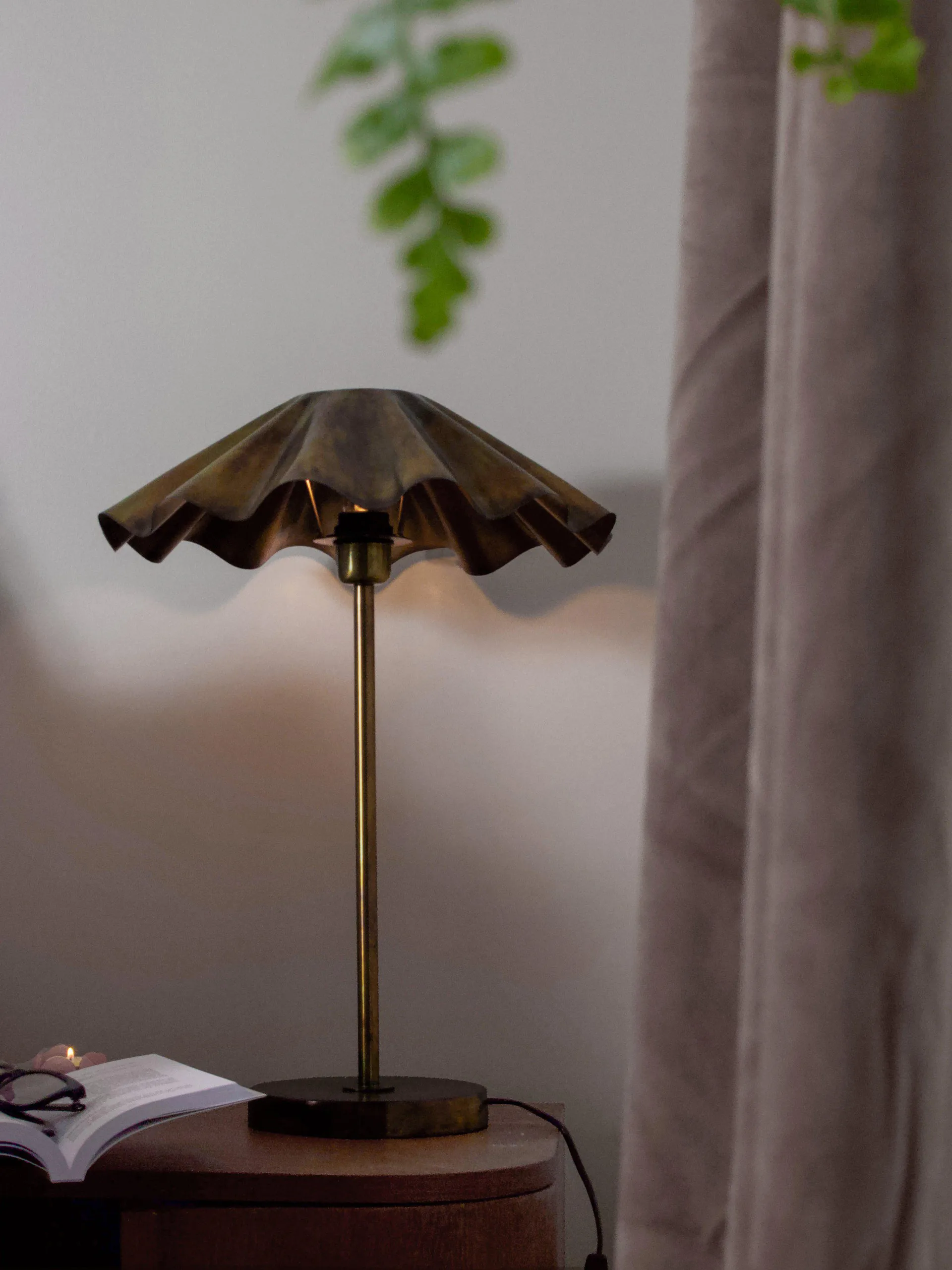 아이라 테이블 조명, Burnished brass, 54 cm PR Home | 피알홈