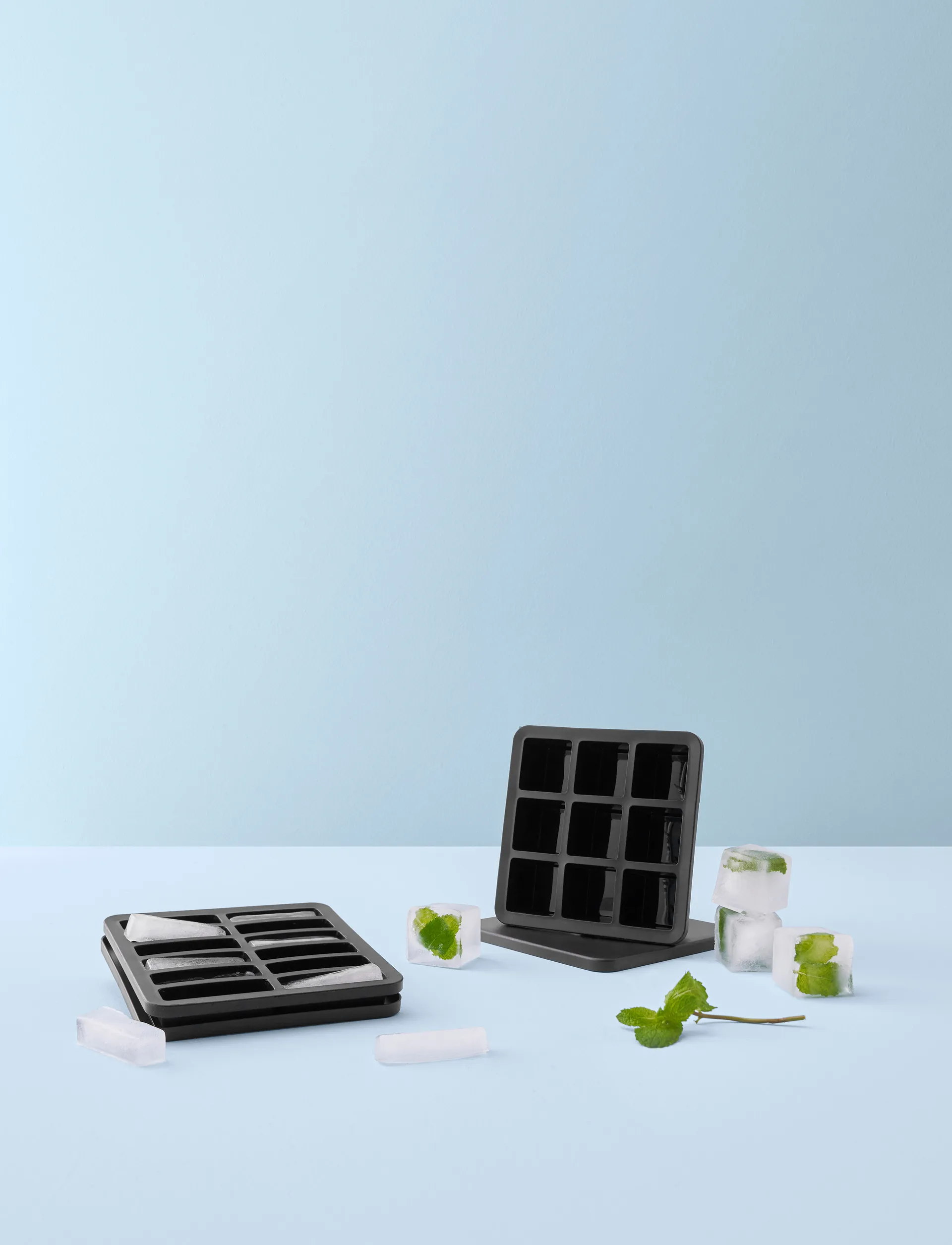 프리즈-잇 아이스 큐브 트레이 뚜껑 포함, 5x19x19 cm RIG-TIG | 릭틱