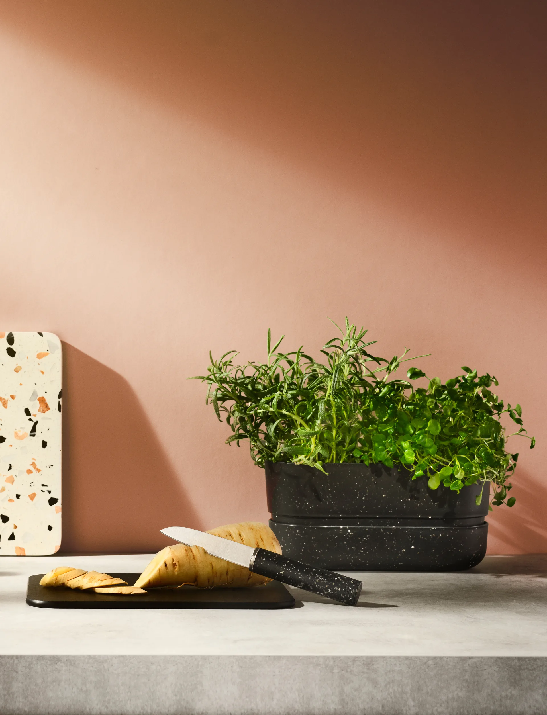 레드O 필링 나이프 18.8 cm, Black RIG-TIG | 릭틱