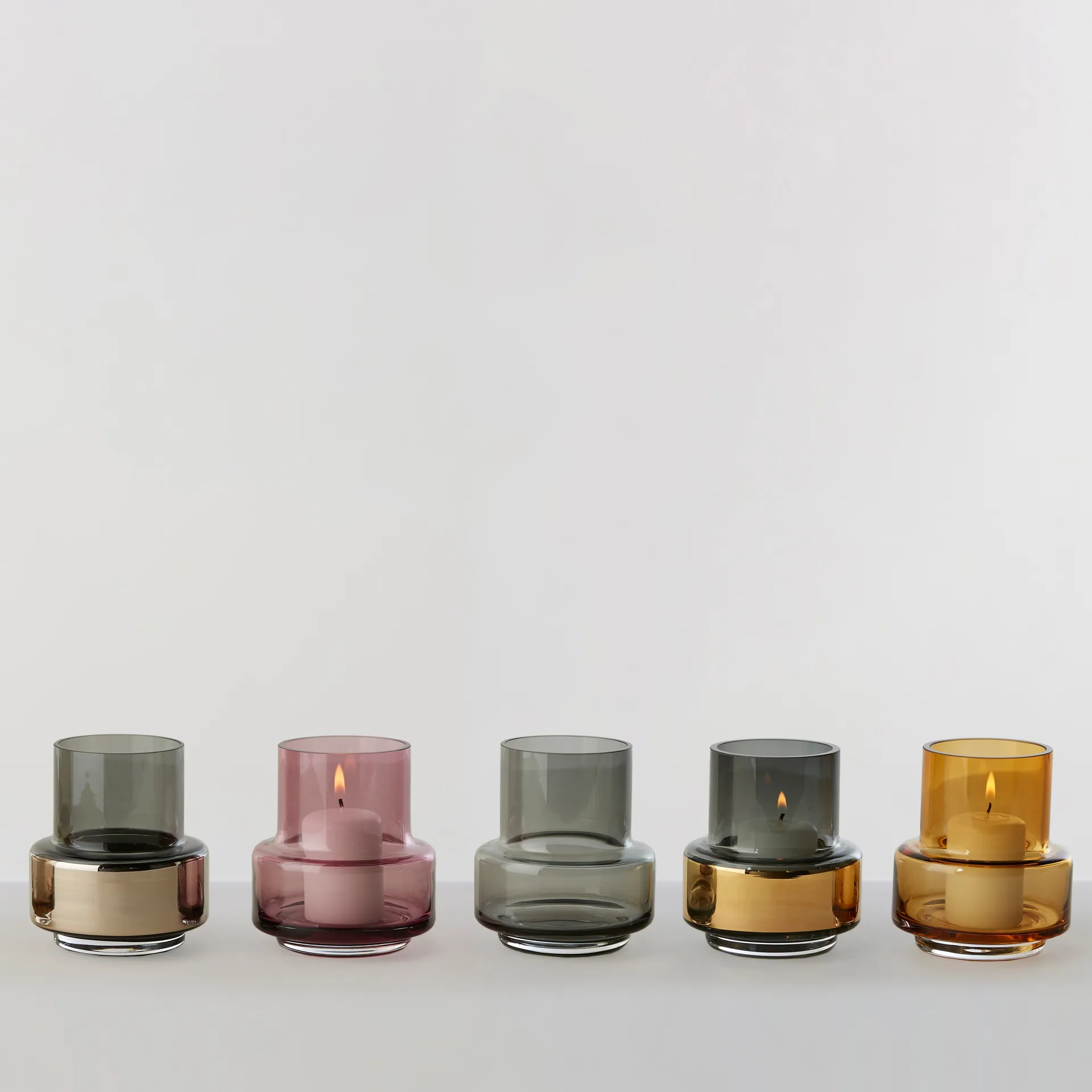 허리케인 스모크드 티 라이트 no. 25, yellowd Ro Collection | 로 콜렉션