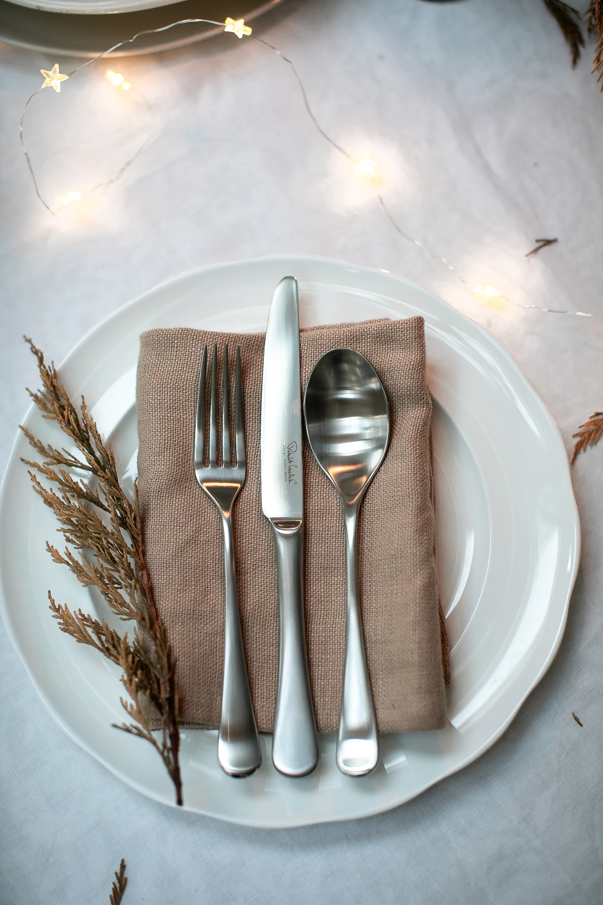 래드포드 커트러리 매트, 42 pieces Robert Welch | 로버트웰치