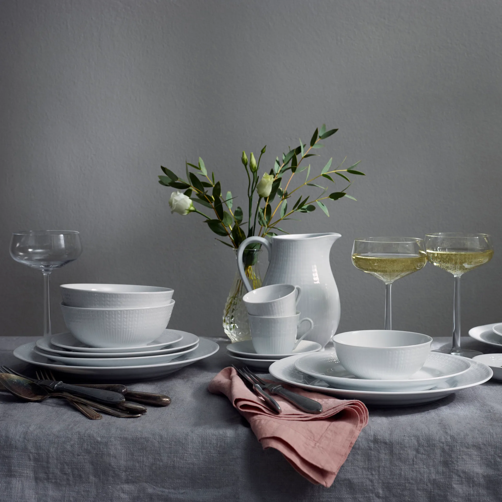 스웨디시 그레이스 보울 1 l, snow Rörstrand | 로스트란드