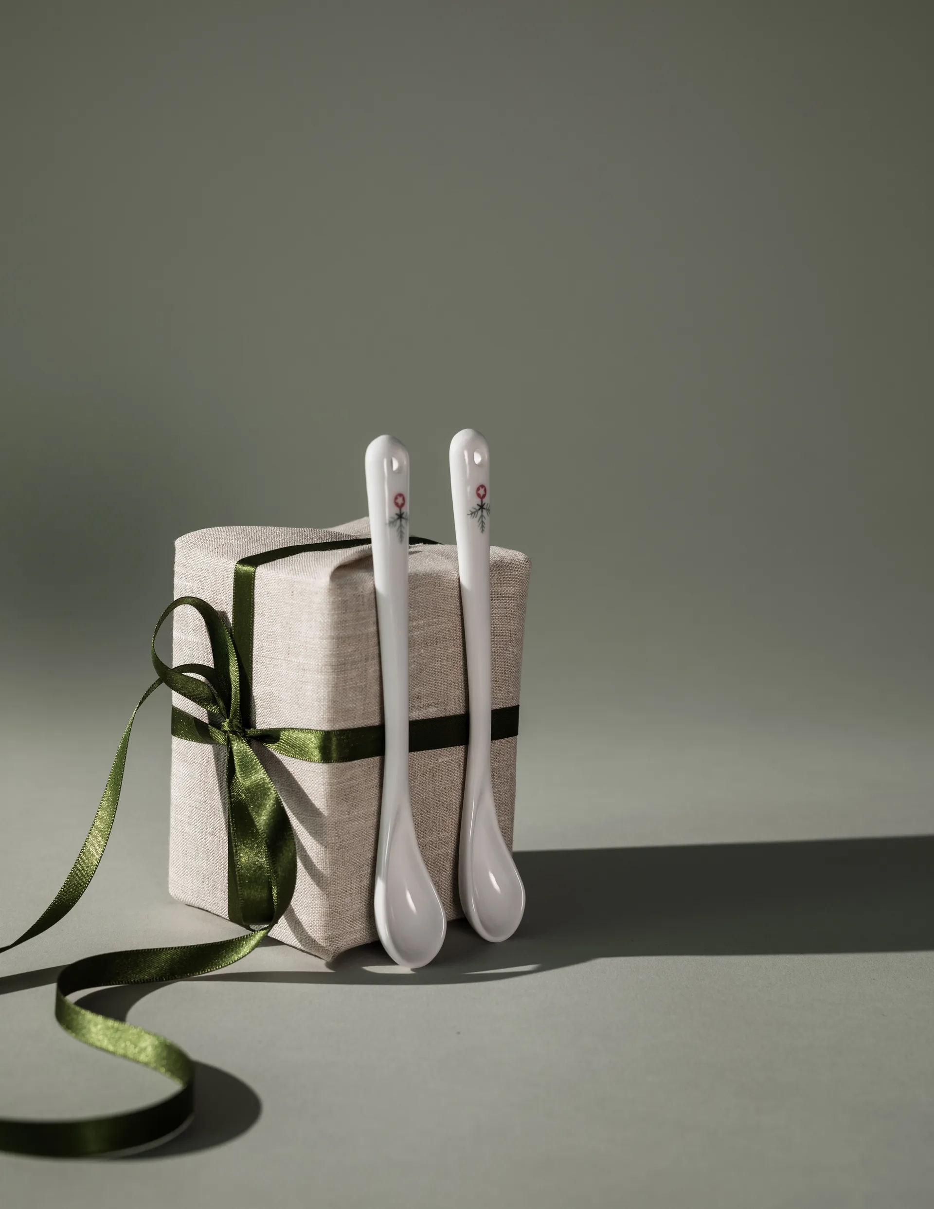 스웨디시 그레이스 윈터 스푼 15 cm 2개 세트, White Rörstrand | 로스트란드