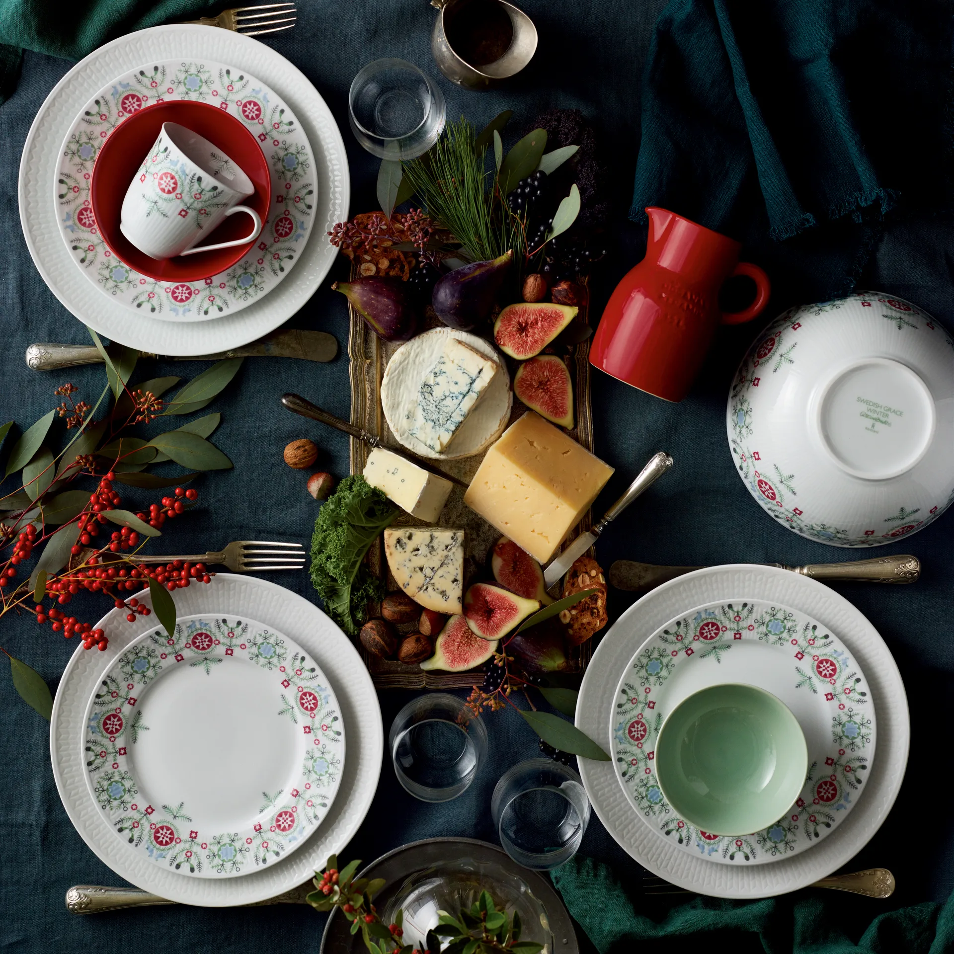 스웨디시 그레이스 윈터 서빙 보울, 1.7 l Rörstrand | 로스트란드