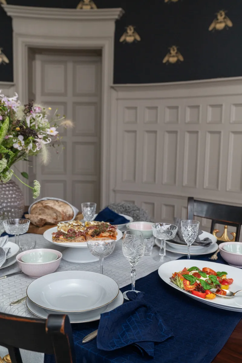 스웨디시 그레이스 오벌 소서 29x40 cm, snow (white) Rörstrand | 로스트란드