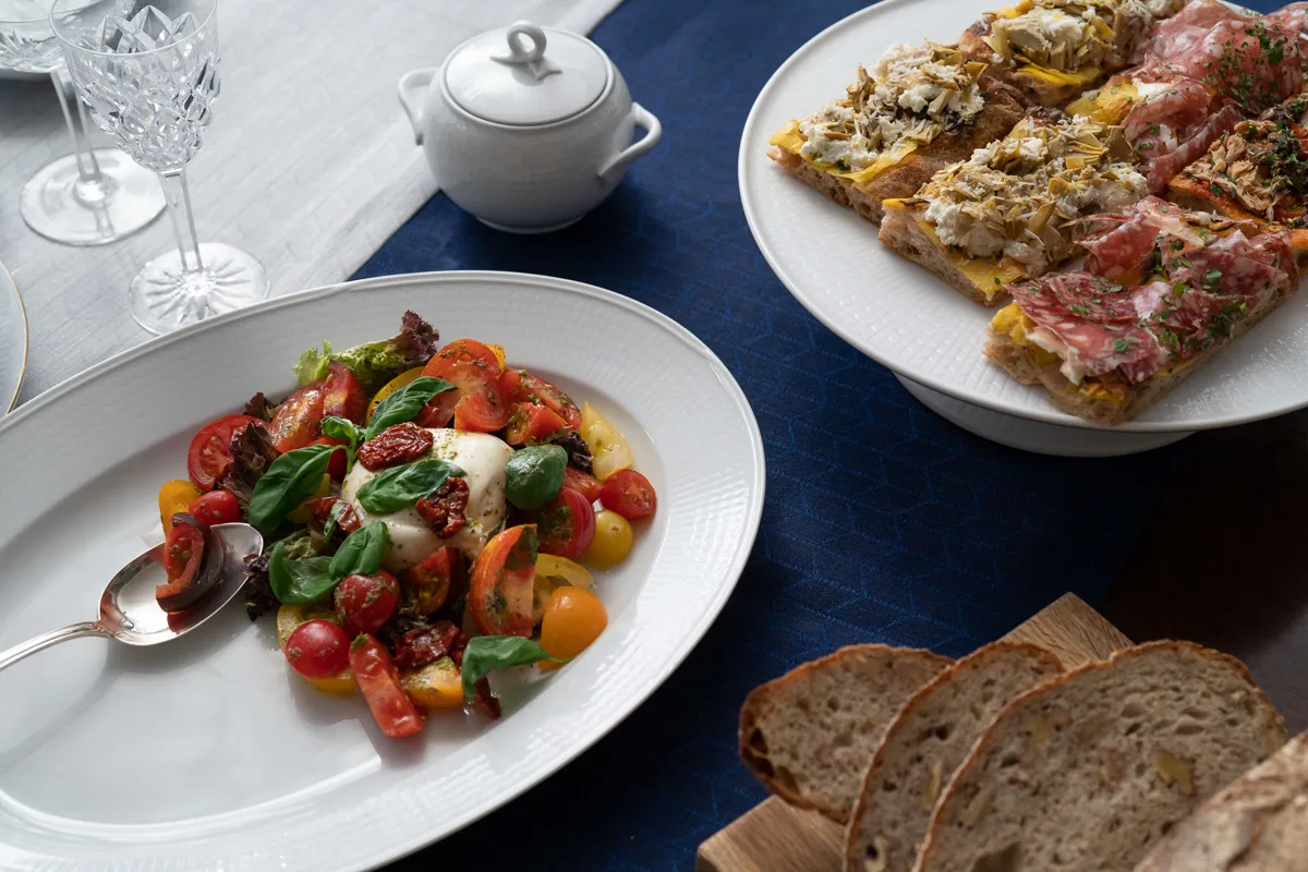 스웨디시 그레이스 오벌 소서 29x40 cm, snow (white) Rörstrand | 로스트란드