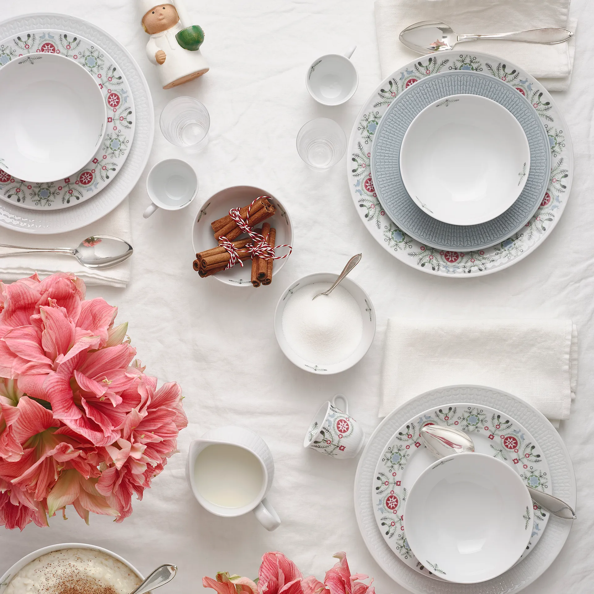 스웨디시 그레이스 윈터 보울 30 cl, White Rörstrand | 로스트란드