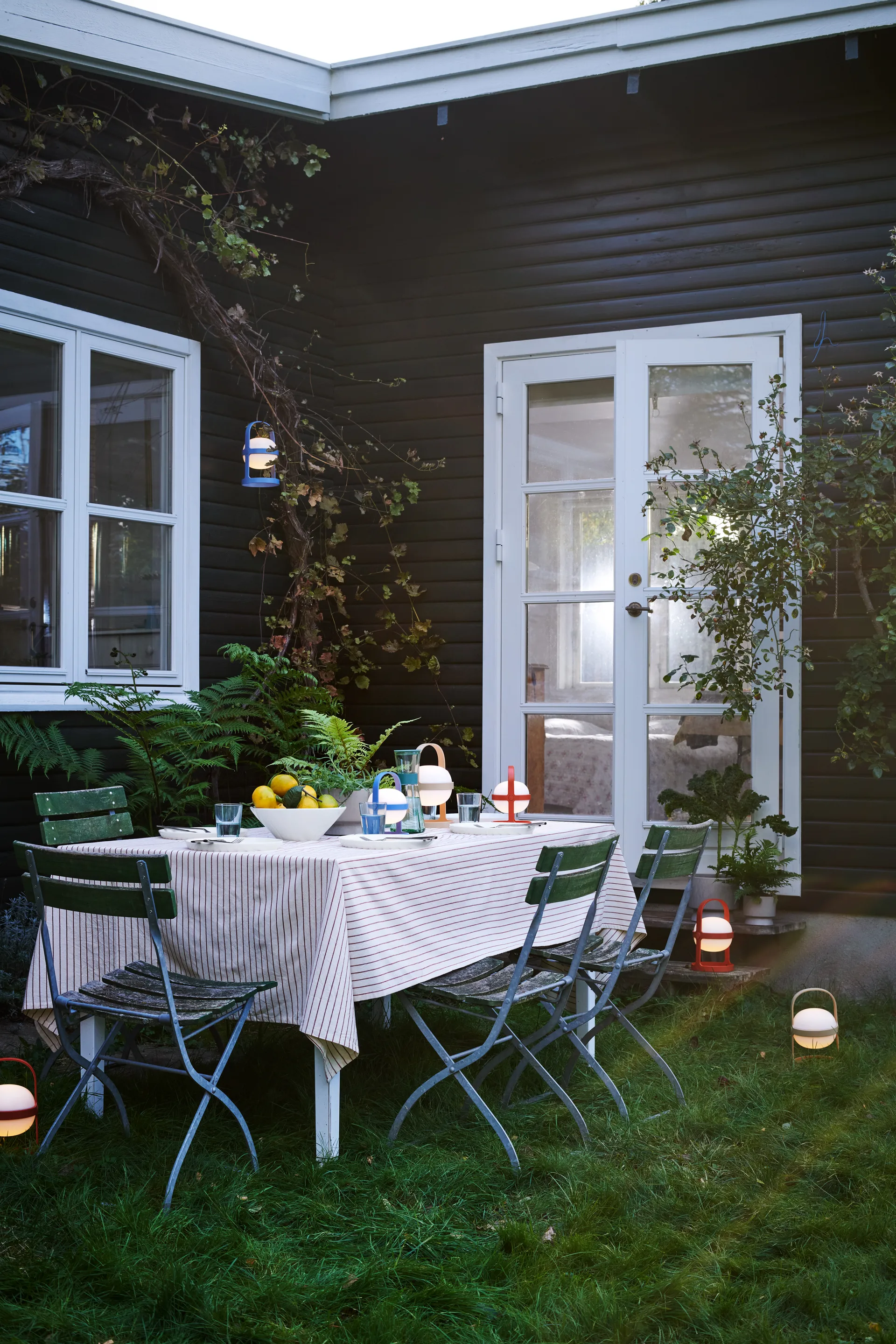 소프트 스팟 태양광 조명 테라코타, 25 cm Rosendahl | 로젠달 코펜하겐