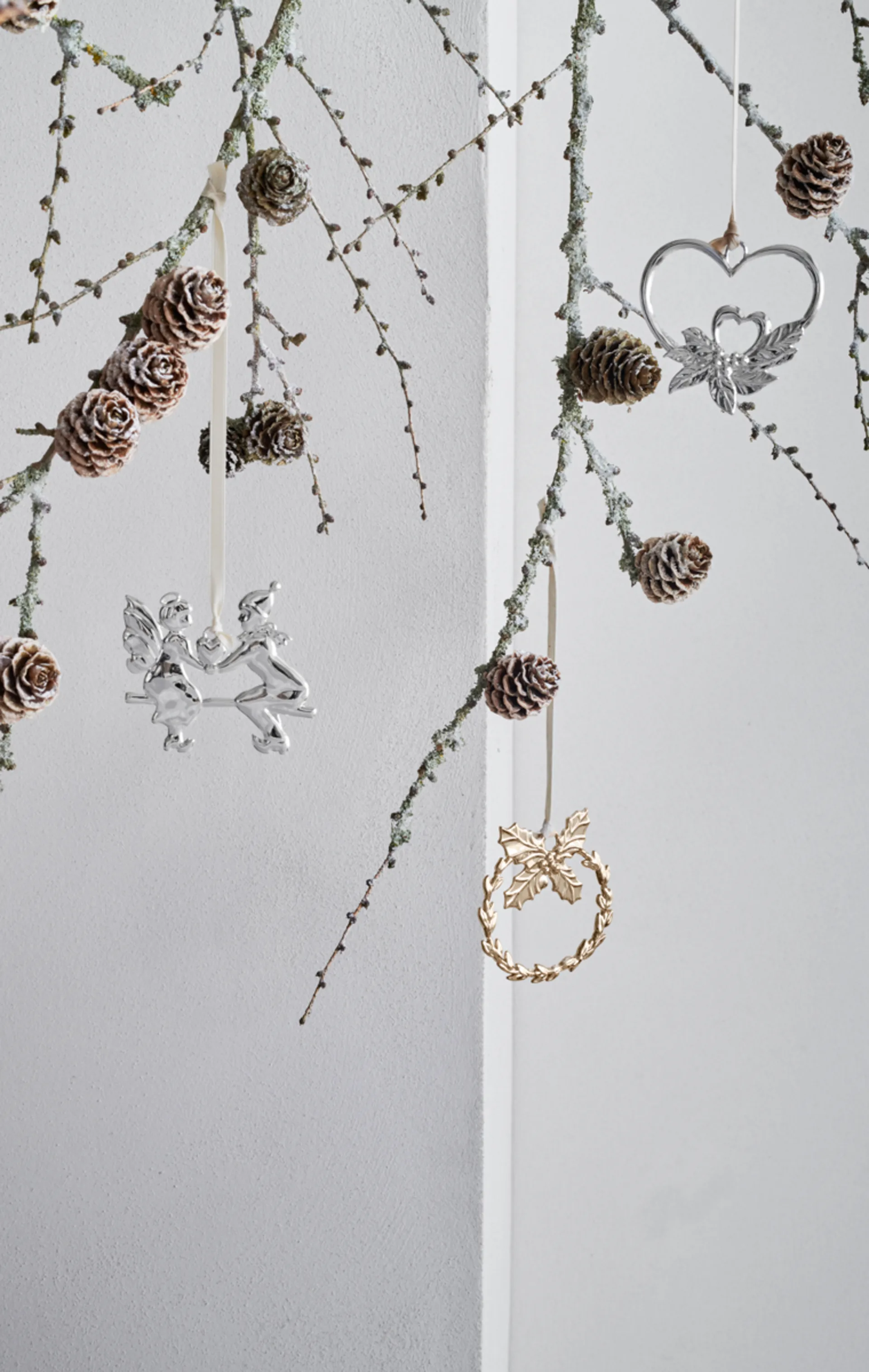 Karen Blixen 엔젤 온 gungbräda 행잉 크리스마스 데코레이션, Silver plated Rosendahl | 로젠달 코펜하겐