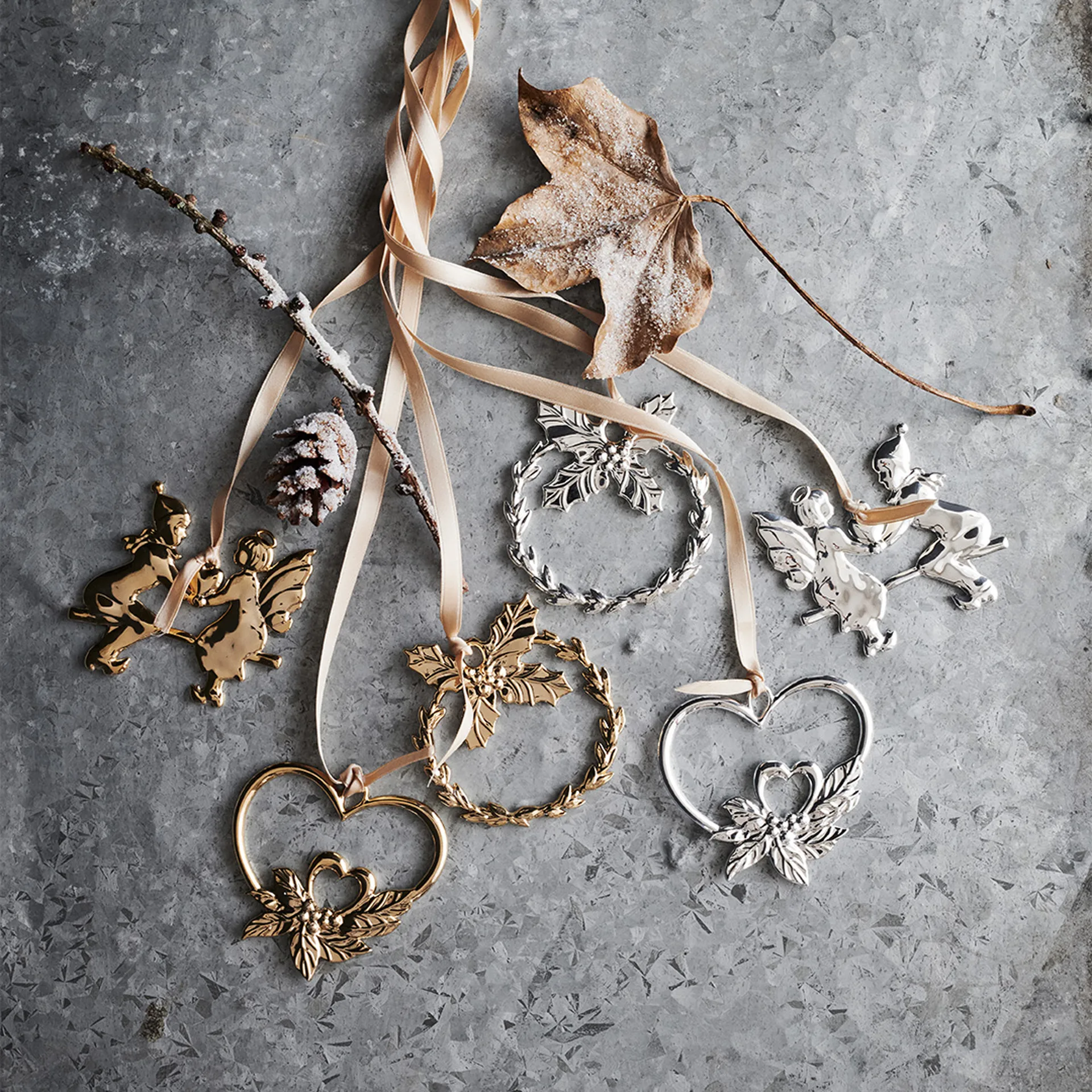 Karen Blixen 더블 하트 행잉 크리스마스 데코레이션, Silver plated Rosendahl | 로젠달 코펜하겐