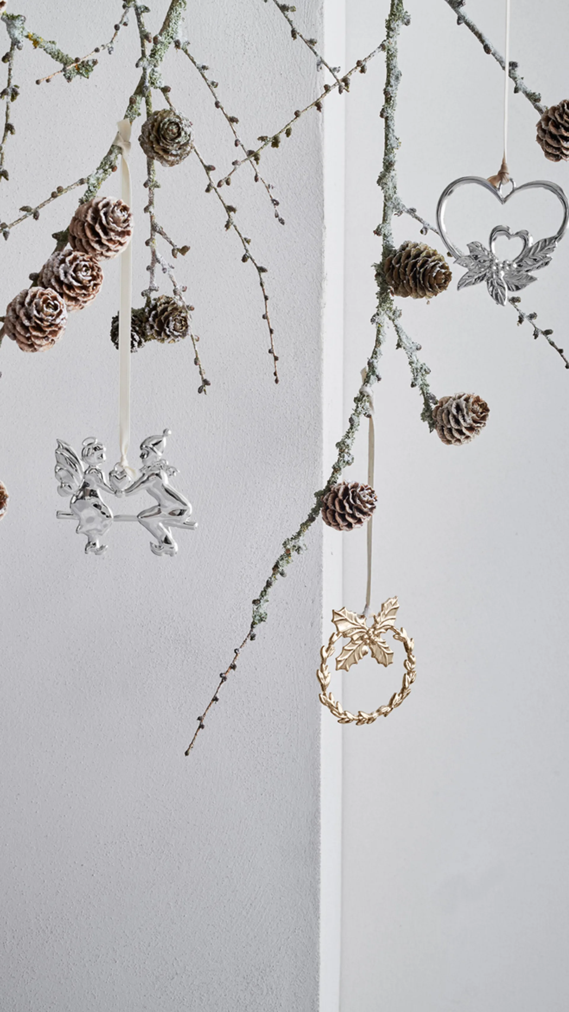 Karen Blixen 더블 하트 행잉 크리스마스 데코레이션, Silver plated Rosendahl | 로젠달 코펜하겐
