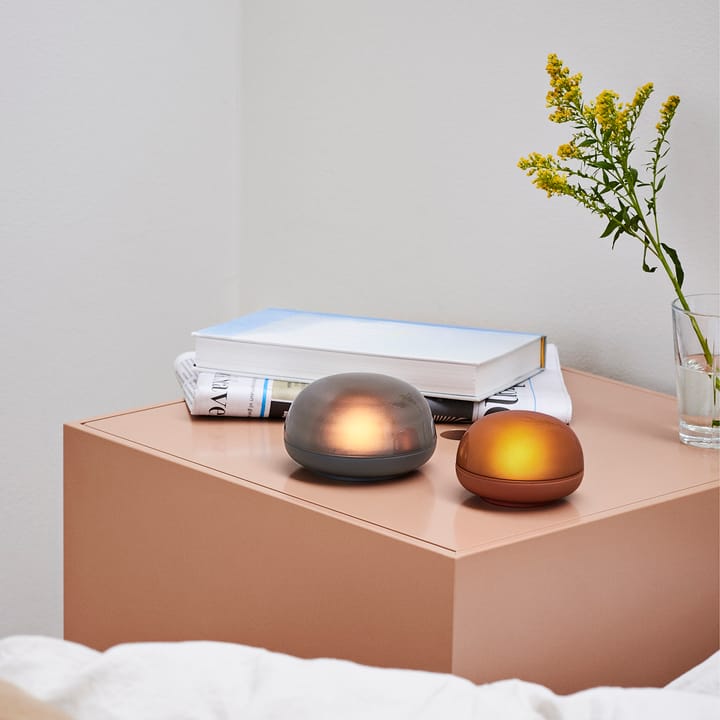 Soft Spot LED 테이블 조명 9 cm - amber - Rosendahl | 로젠달 코펜하겐