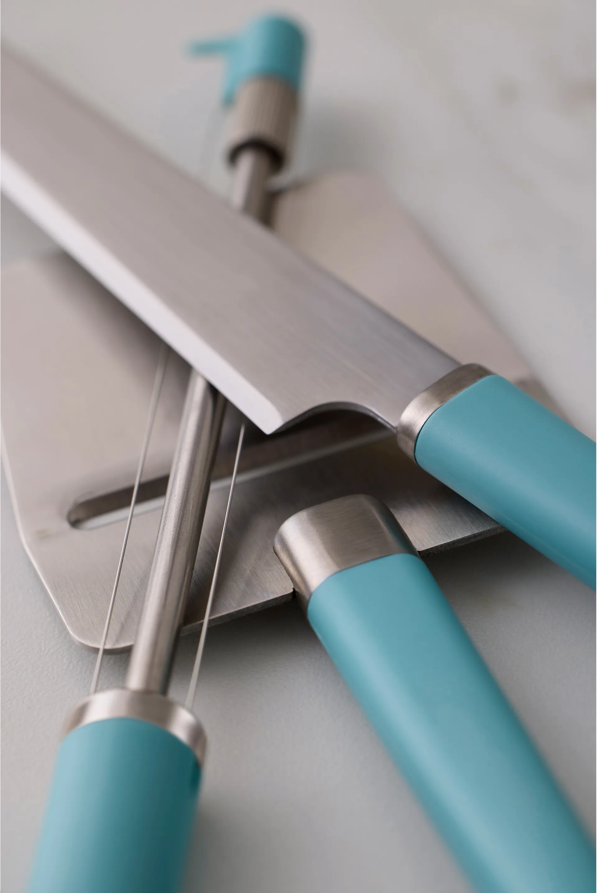 엠마 치즈 나이프 24 cm, Nordic green Rosti | 로스티