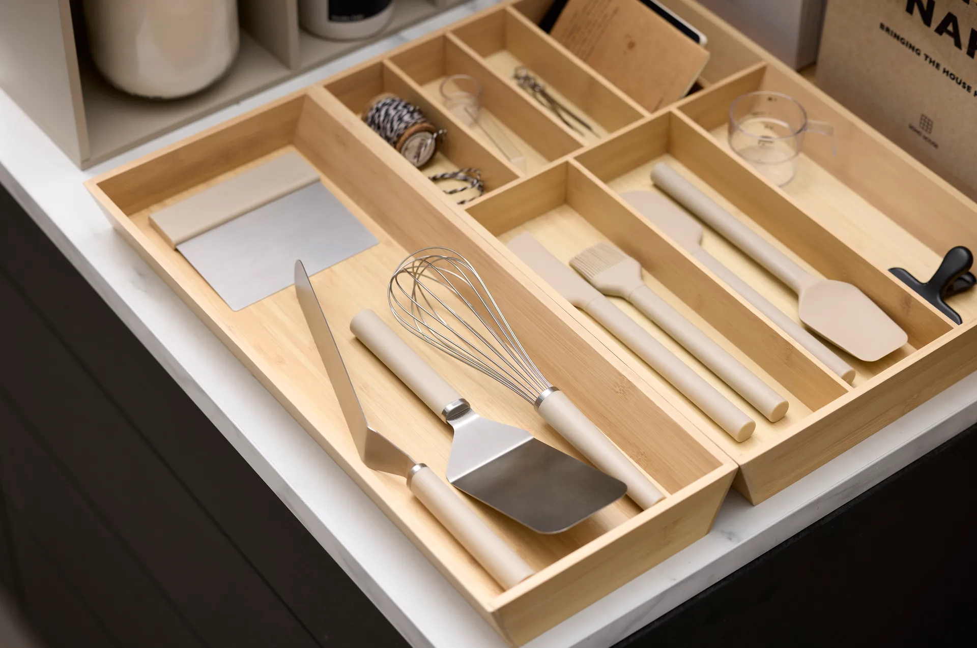 엠마 팔레트 나이프 와이드 스틸 26 cm, Hummus Rosti | 로스티