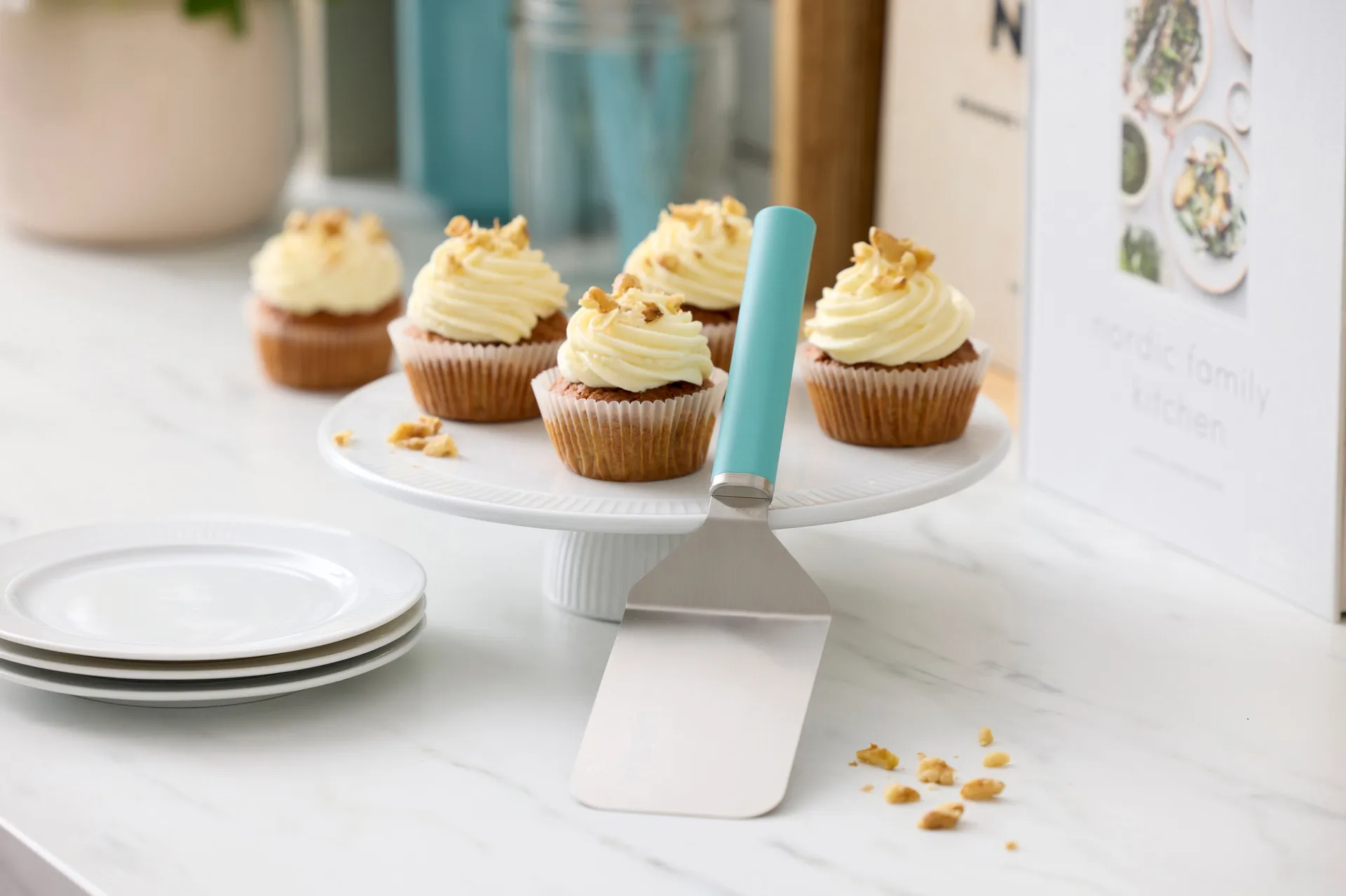 엠마 팔레트 나이프 와이드 스틸 26 cm, Nordic green Rosti | 로스티