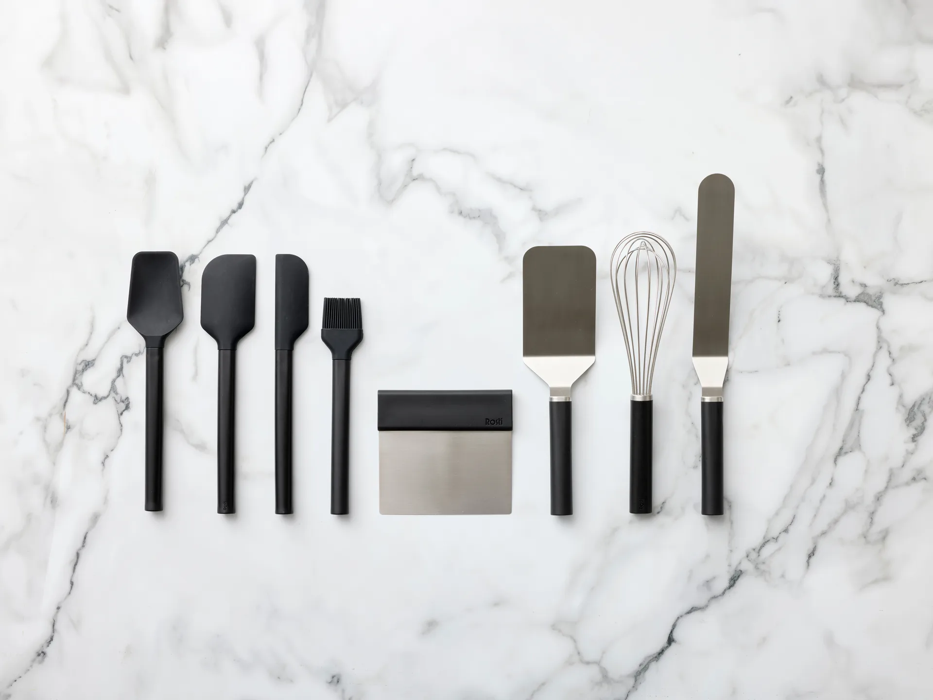 엠마 벌룬 휘스크 스틸 27 cm, Black Rosti | 로스티