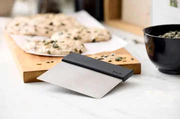 엠마 도우 커터 스틸 - Black - Rosti | 로스티