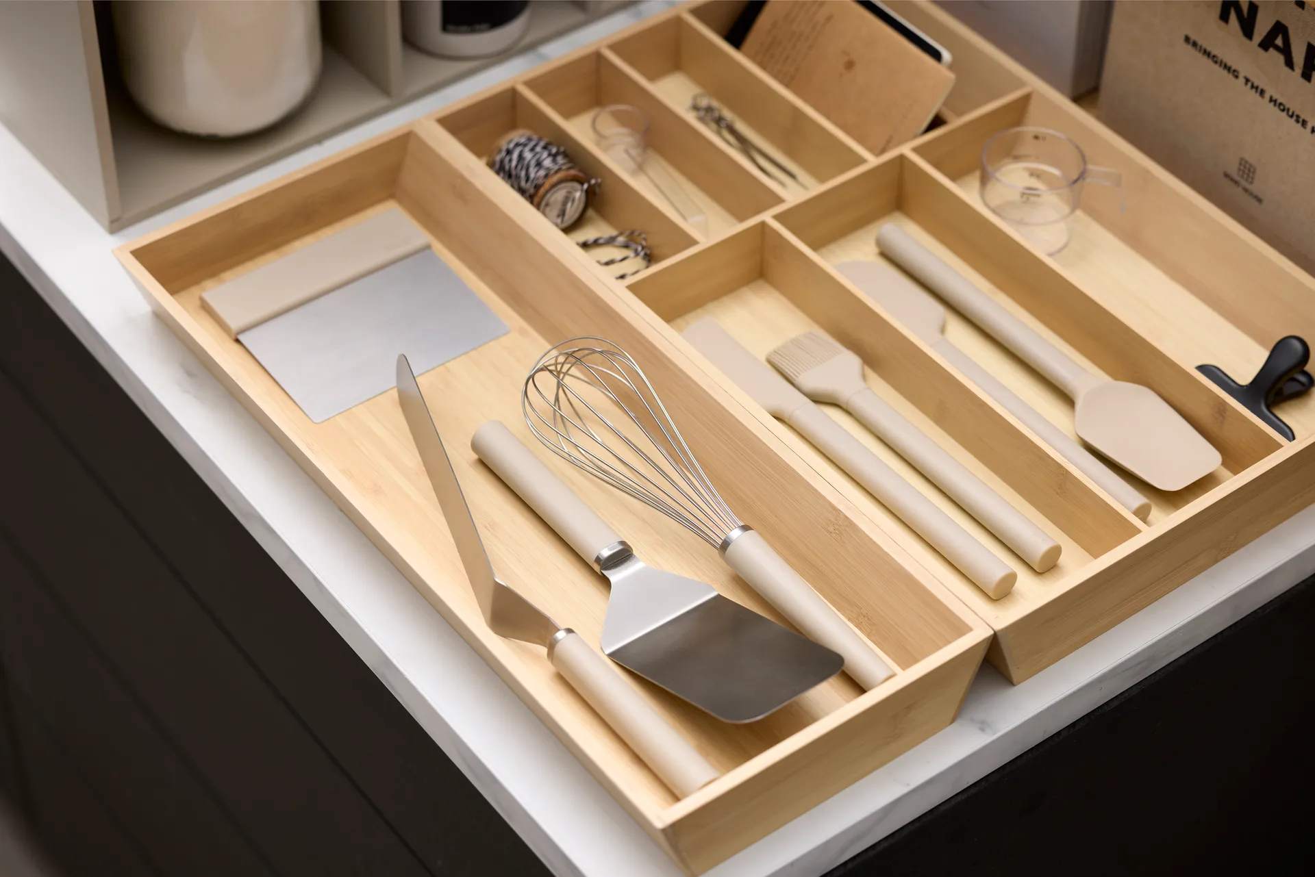 엠마 도우 커터 스틸, Humus Rosti | 로스티