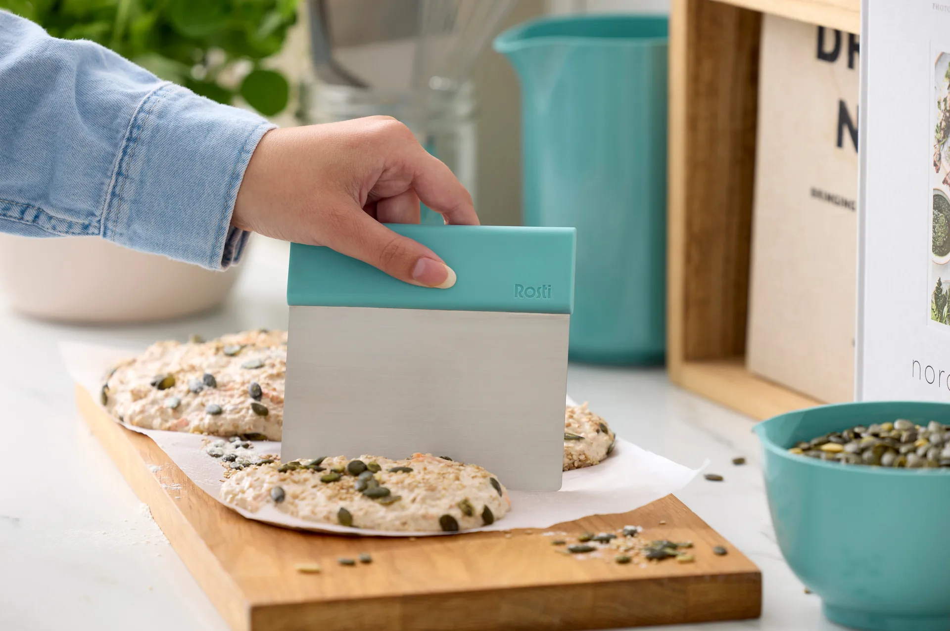 엠마 도우 커터 스틸, Nordic green Rosti | 로스티