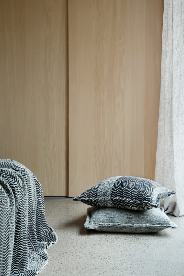 Fri 쿠션 60x60 cm, Gray day Røros Tweed | 뢰로스 트위드