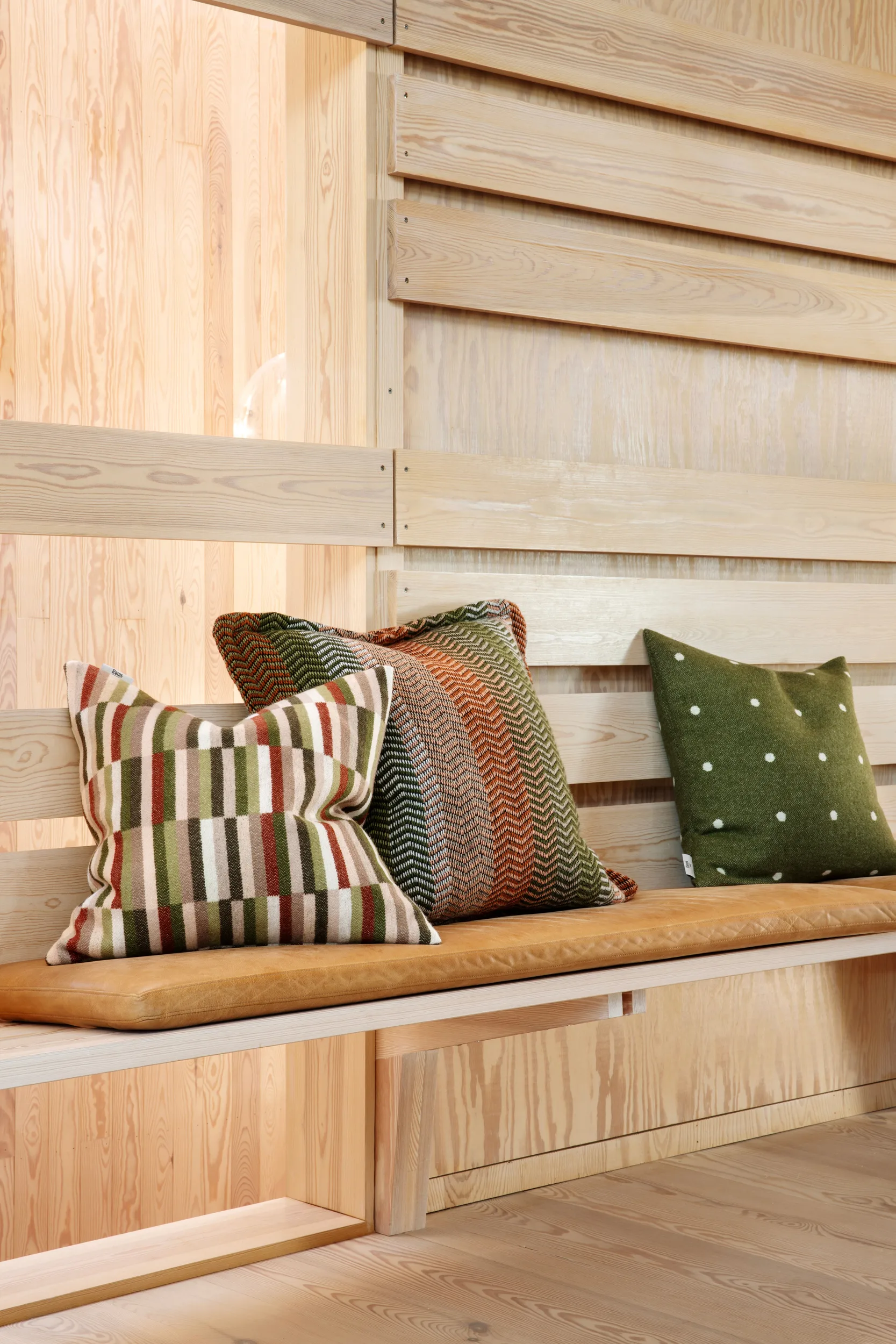 Fri 쿠션 60x60 cm, Harvest Røros Tweed | 뢰로스 트위드