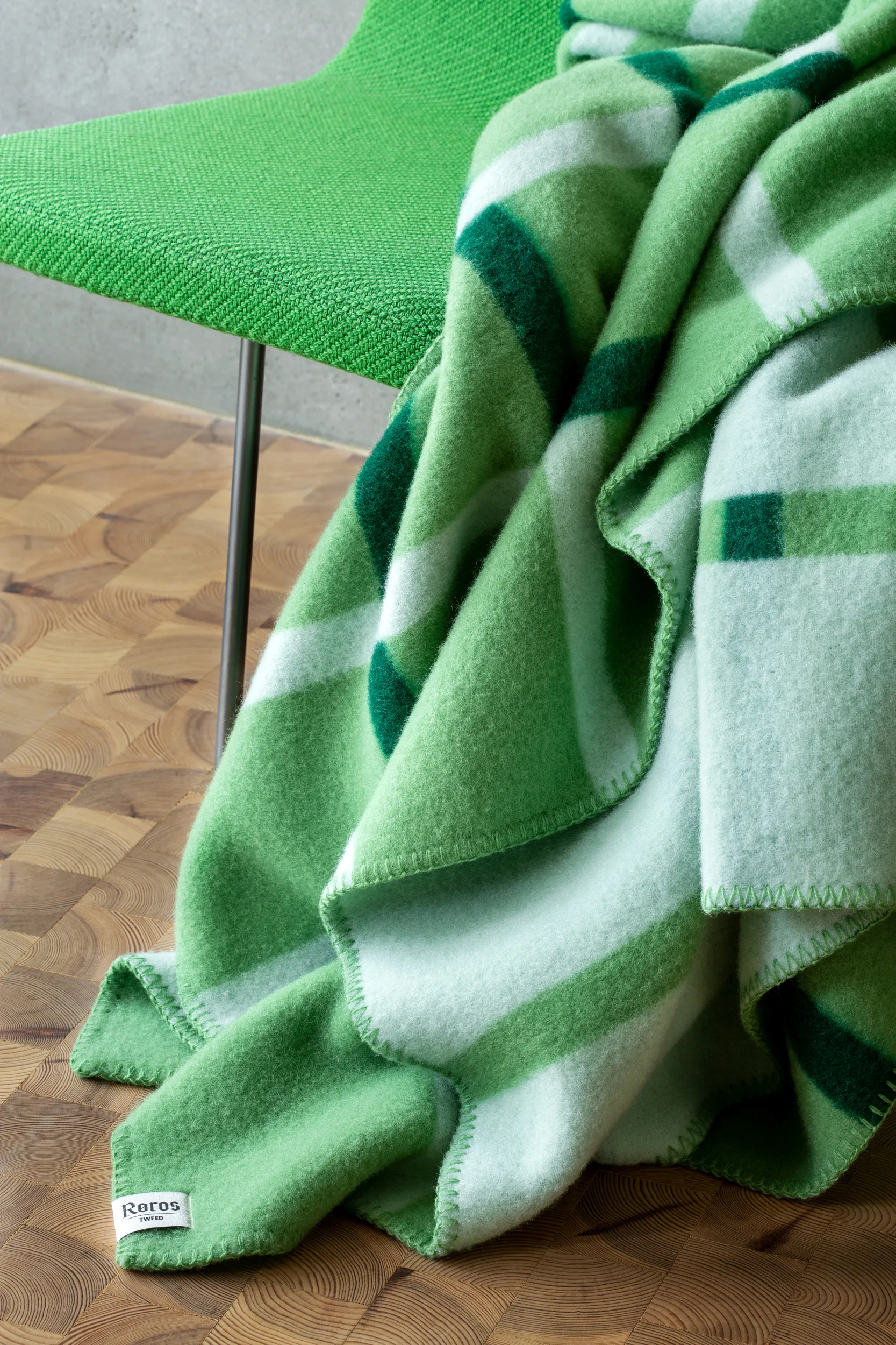 Knut 담요 135x200 cm, Field green Røros Tweed | 뢰로스 트위드