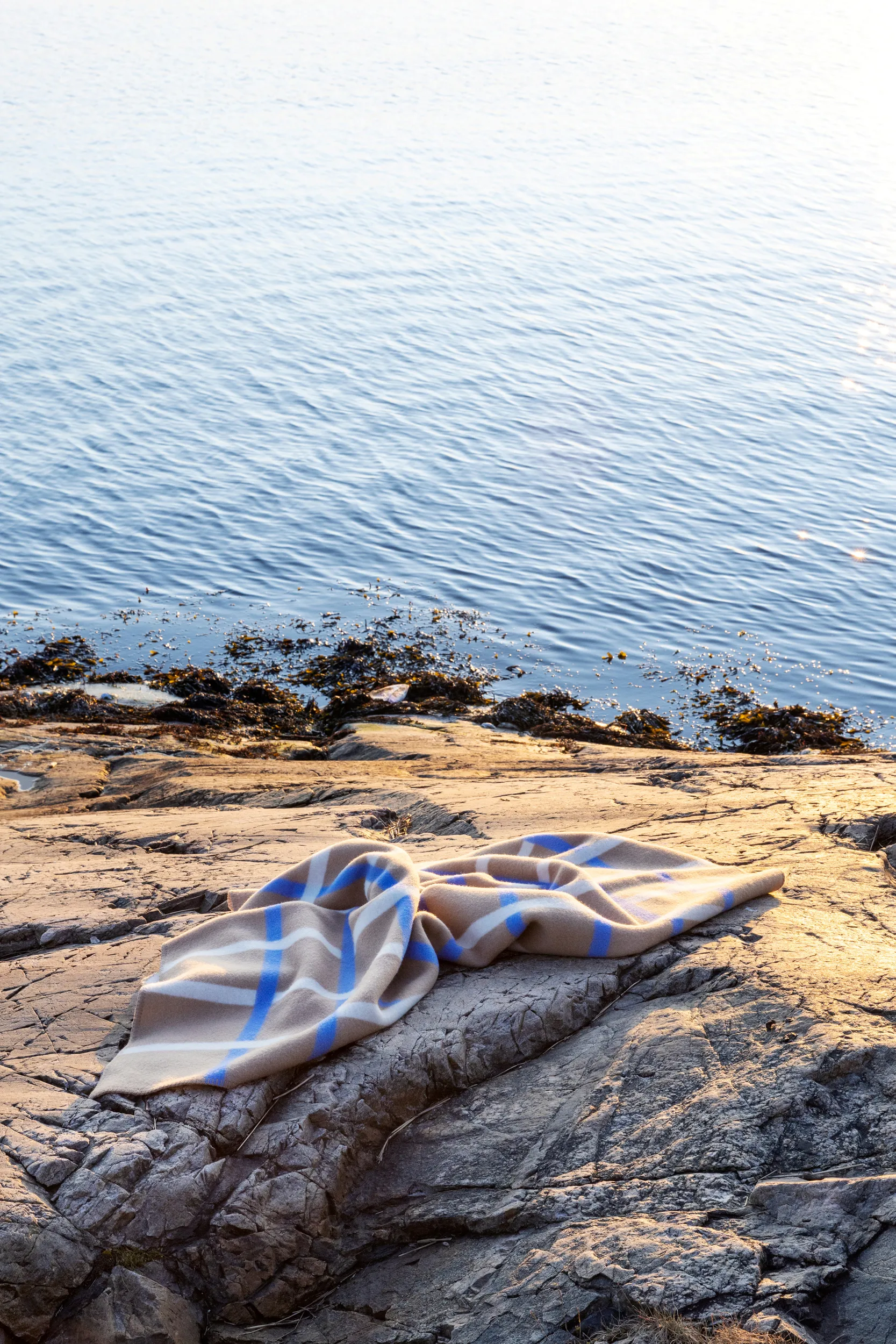 Knut 담요 135x200 cm, Taupe Røros Tweed | 뢰로스 트위드