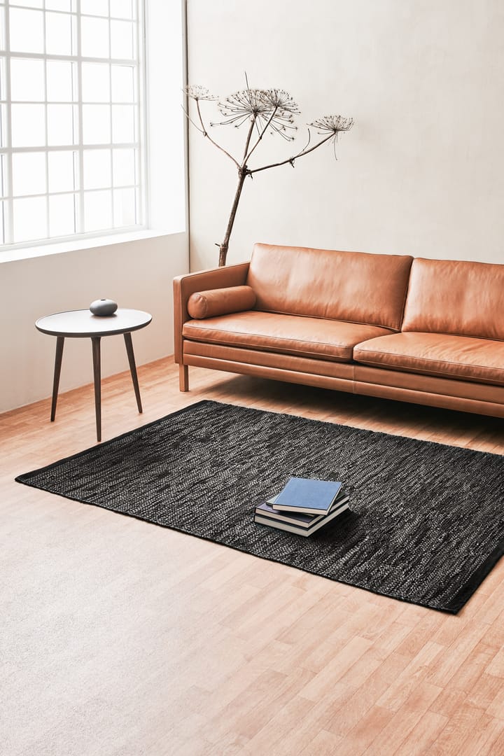 레더 러그 65x135 cm, black Rug Solid | 러그솔리드