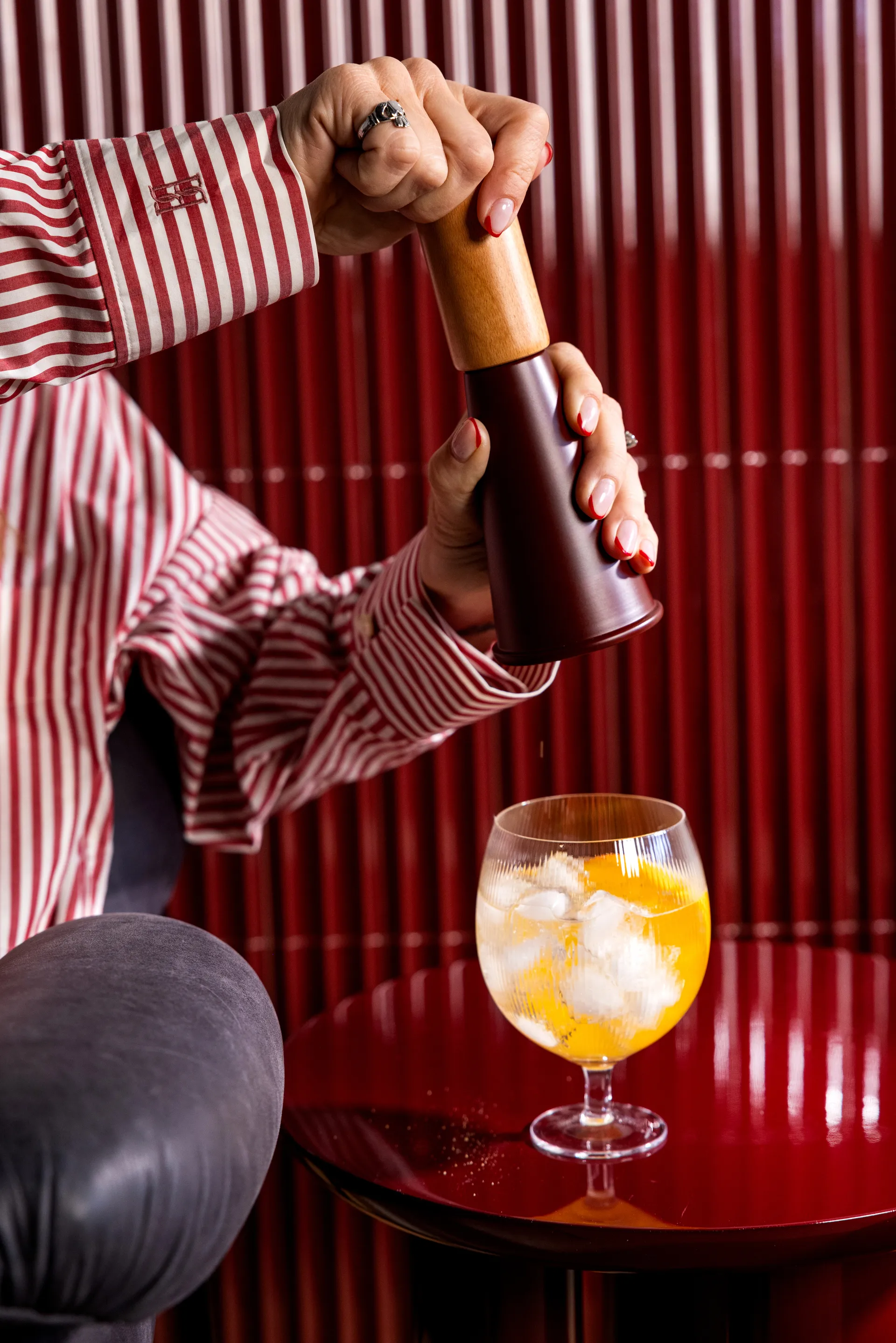 구르켄 소금 & 후추 그라인더 미듐 20.5 cm, Red-brown Sagaform | 사가폼