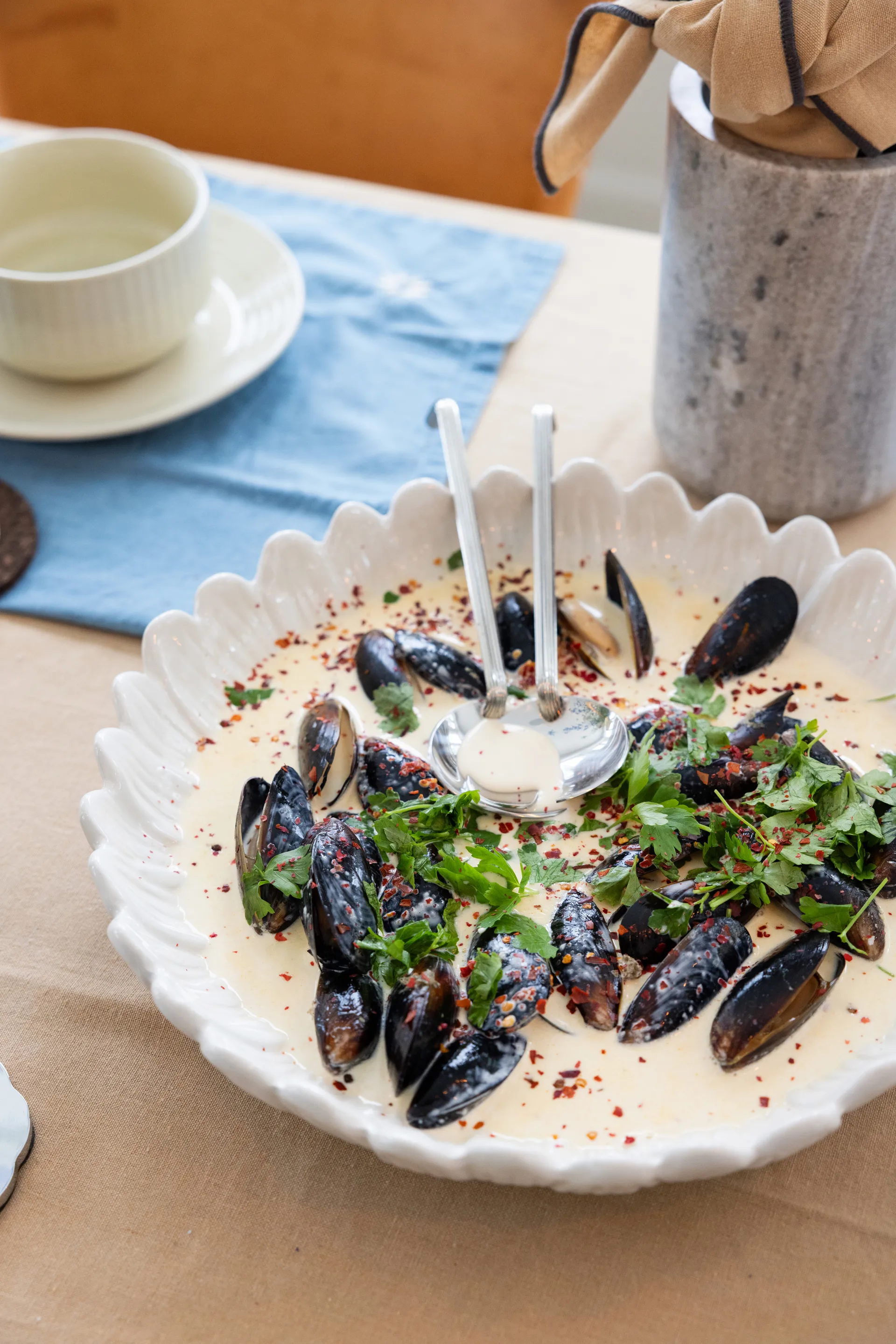 다그니 딥 디시 Ø32 cm, White Sagaform | 사가폼