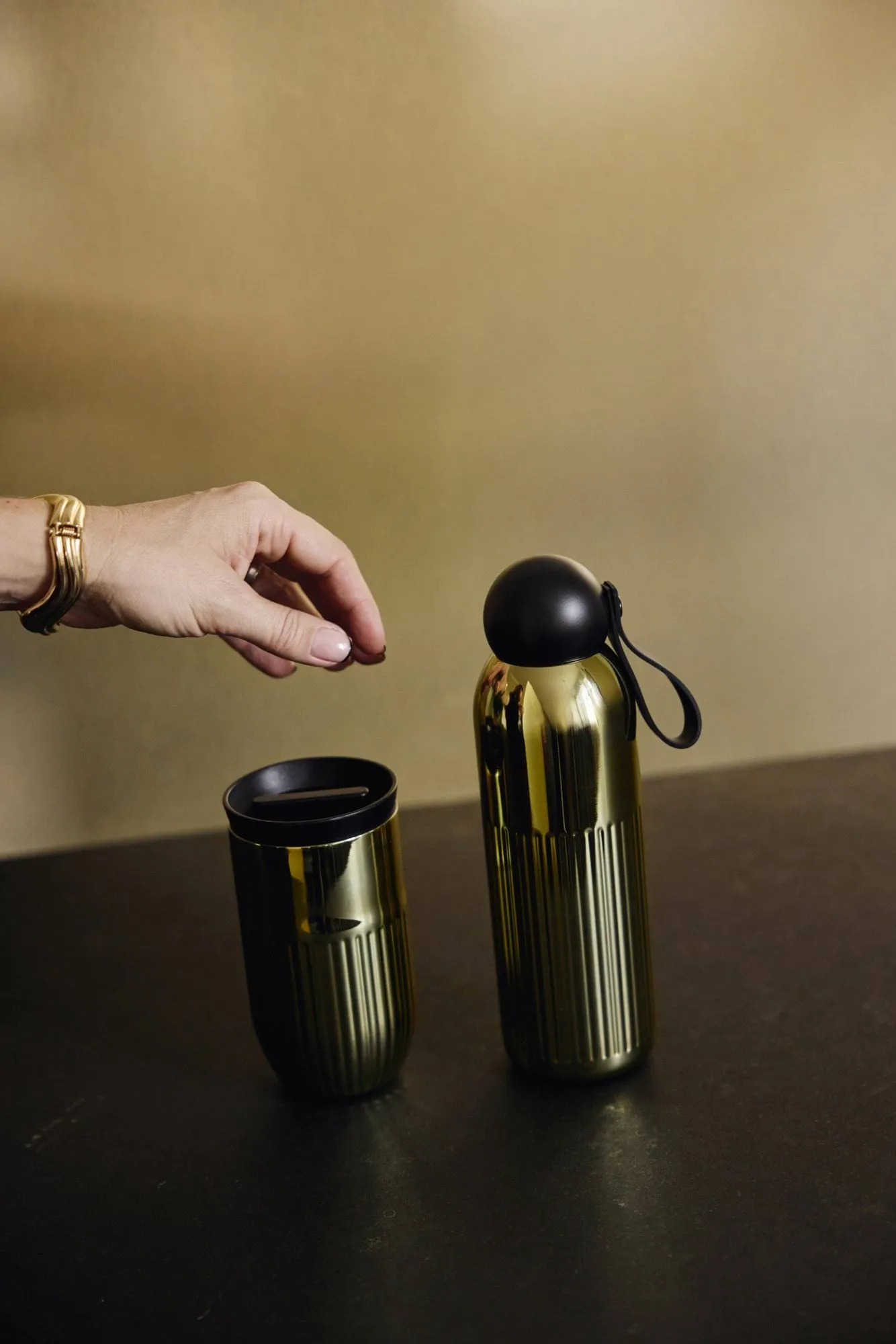 토바 자동차 보온 머그 32cl, Gold chrome Sagaform | 사가폼
