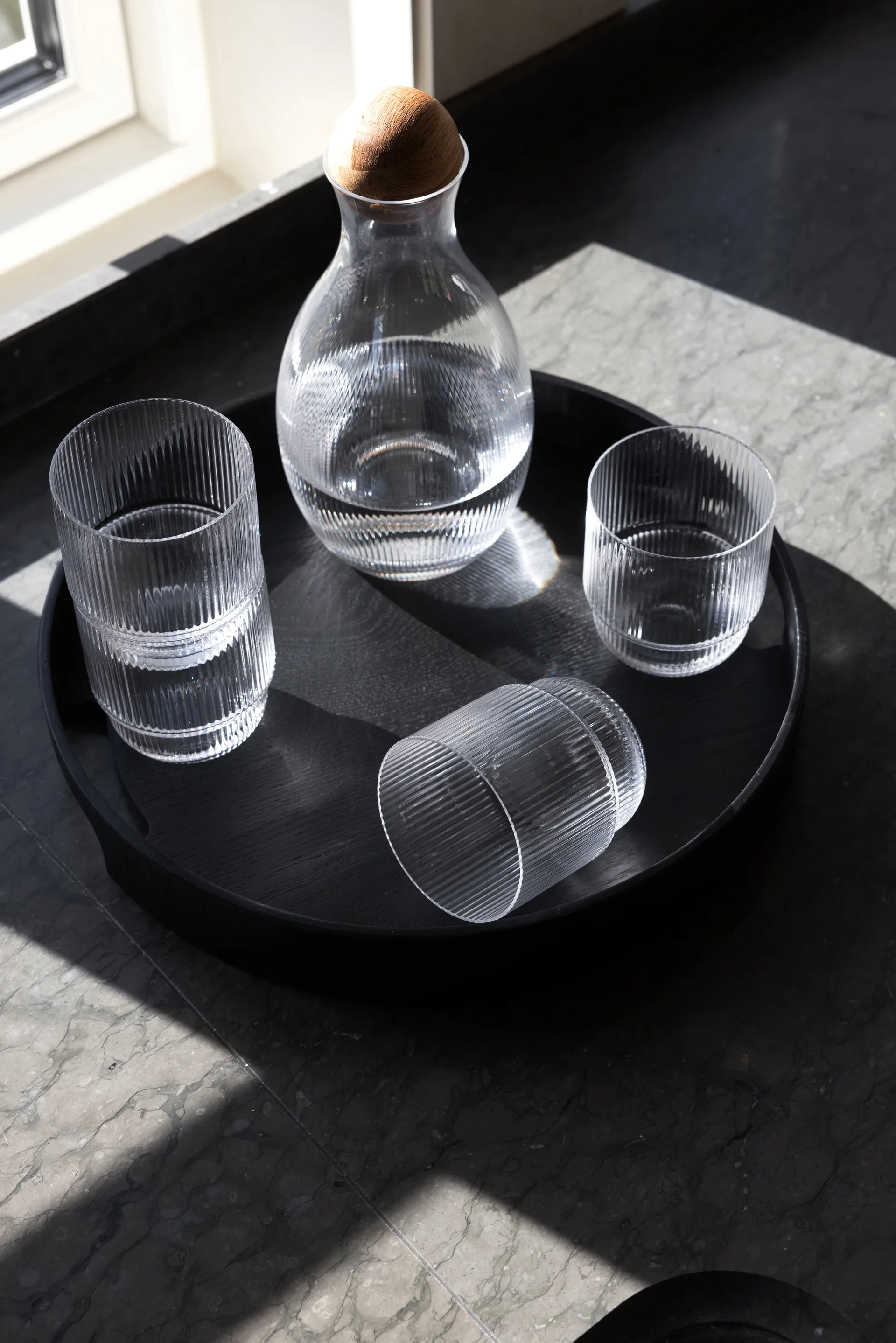 한나 라운드 트레이 Ø35 cm, Black Sagaform | 사가폼